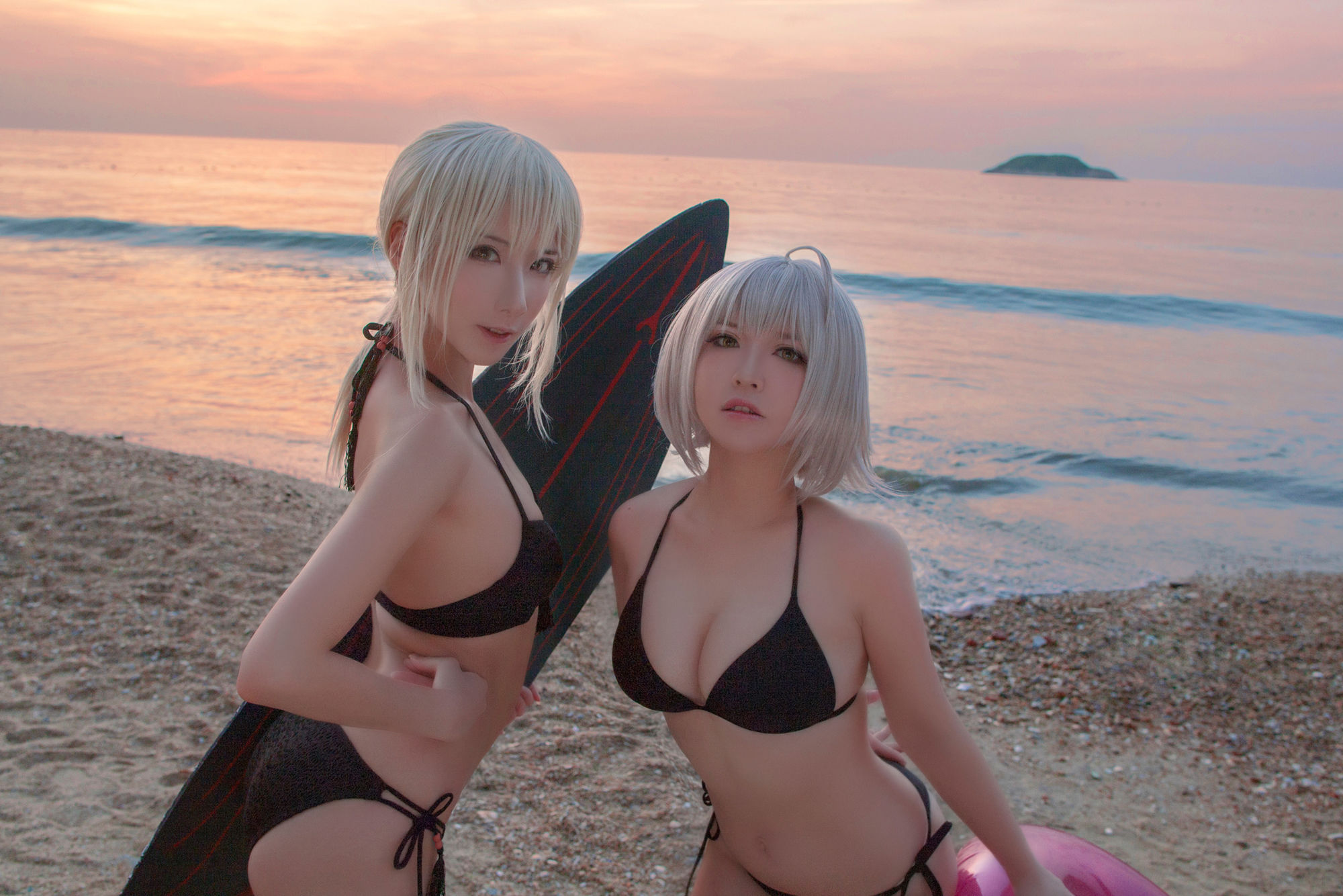 半半子&索索sophia – 海边泳装 [40P] 插图1
