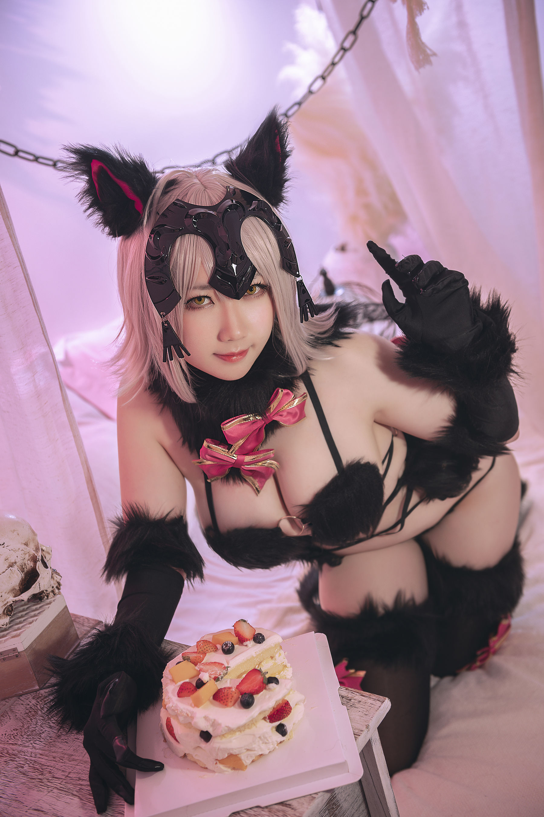 微肉感萌妹是本末末 – 贞德 [66P] 插图1