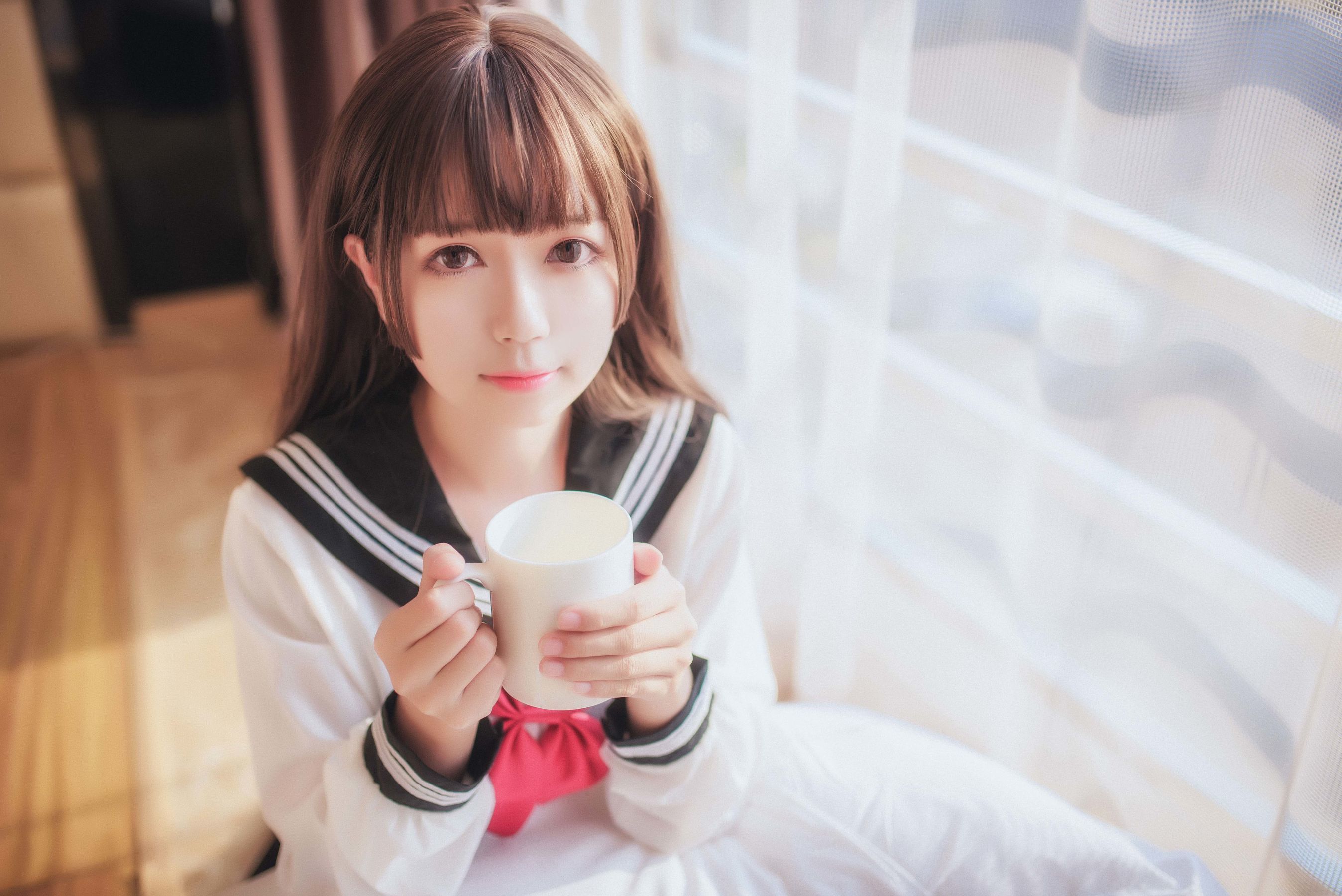[萝莉COS] 白金Saki – 半透明水手服 [36P] 插图1