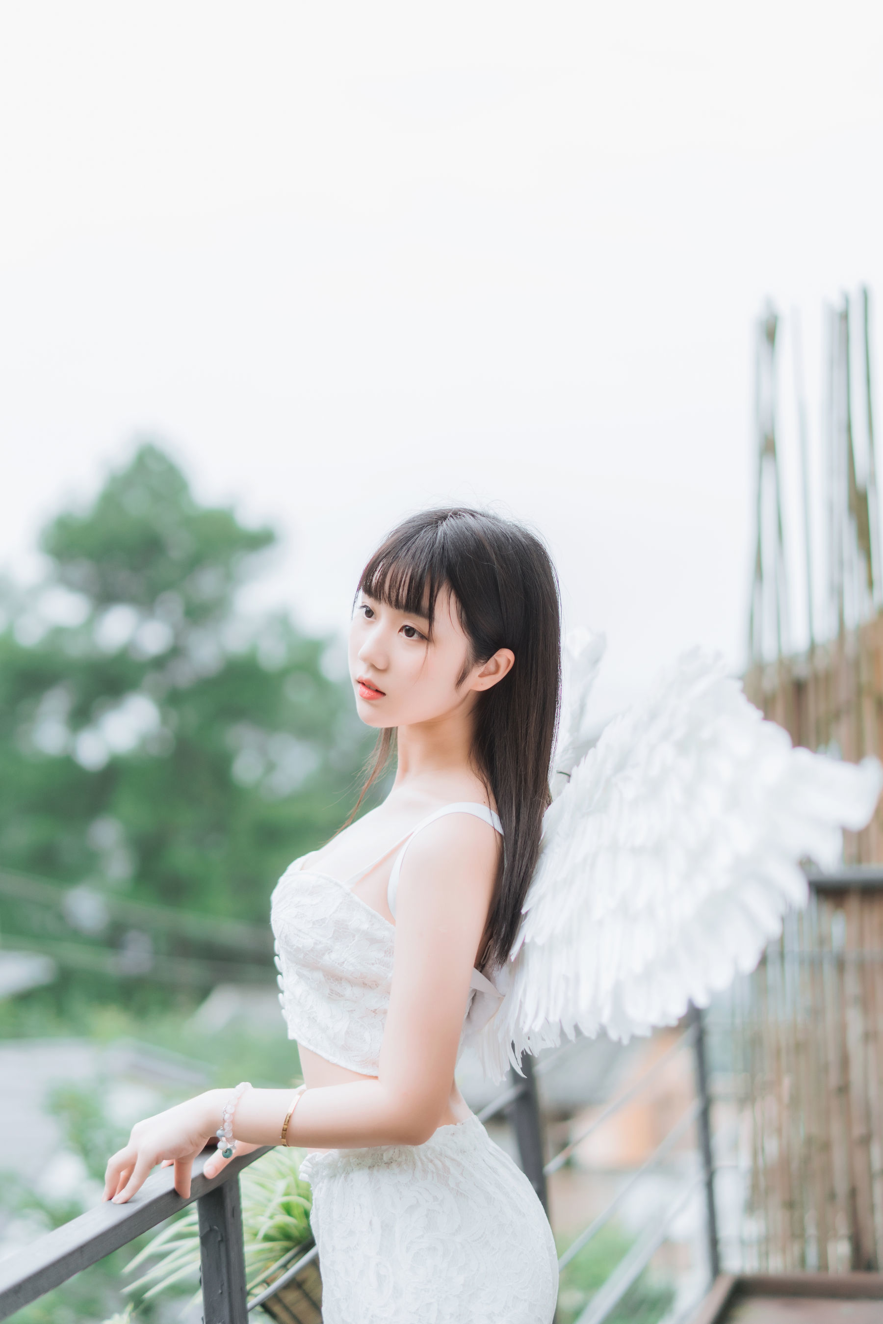 [萝莉COS] 微博福利姬镜酱 – 空镜 [88P] 插图1