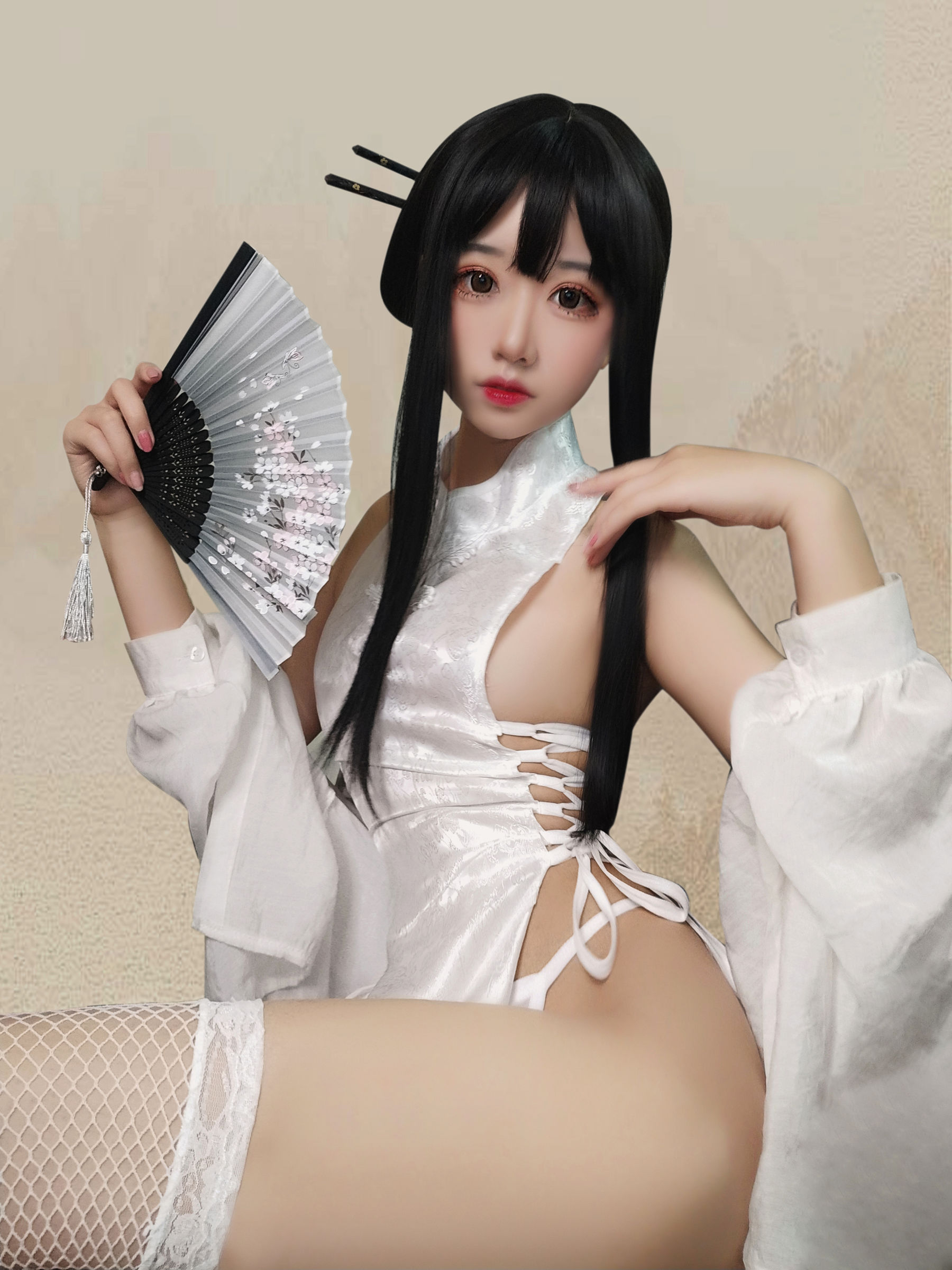 猫君君MaoJun – 绑带旗袍 [16P] 插图1