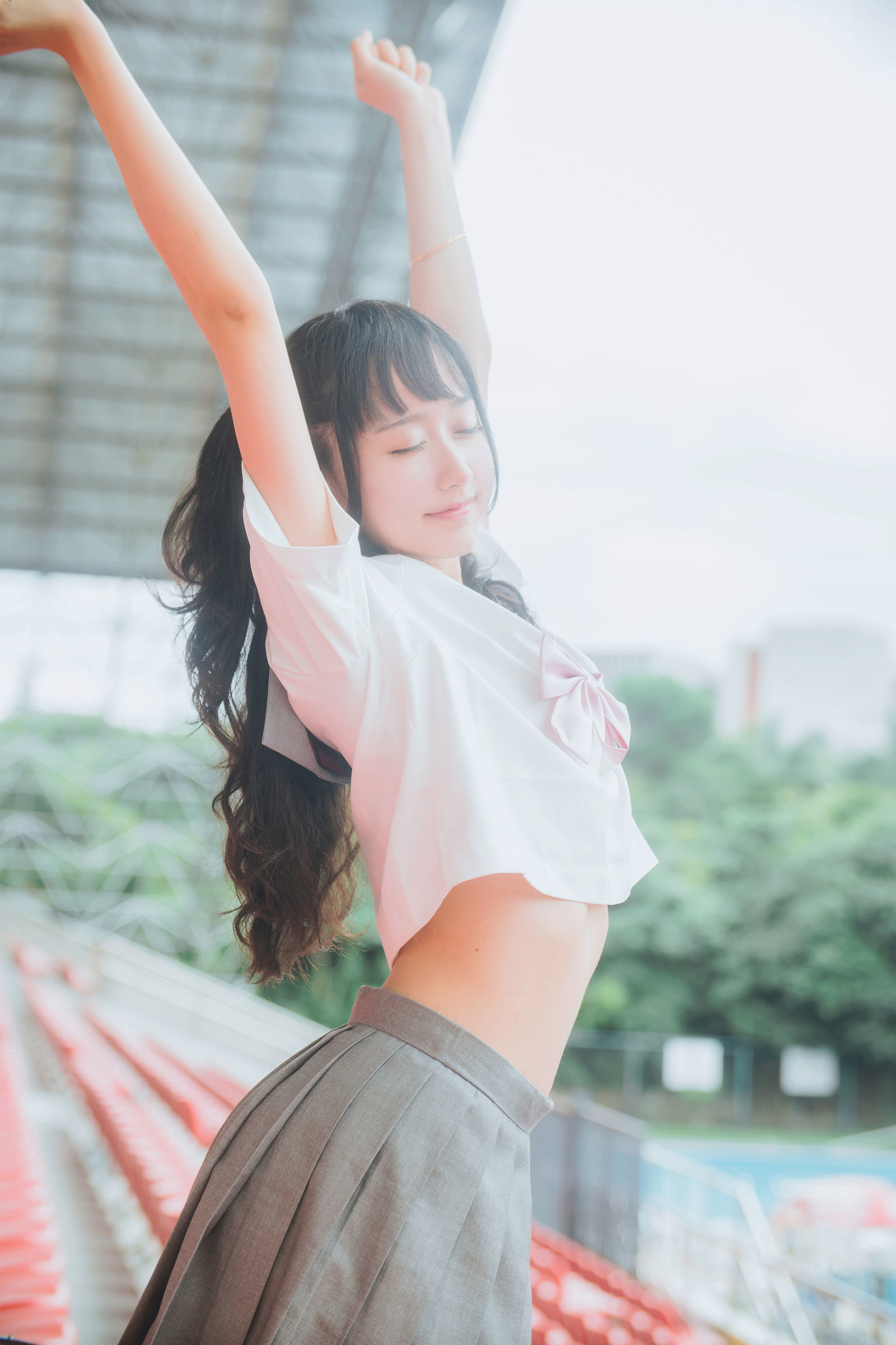 [萝莉COS] 木绵绵OwO – 灰色JK制服 [38P] 插图1