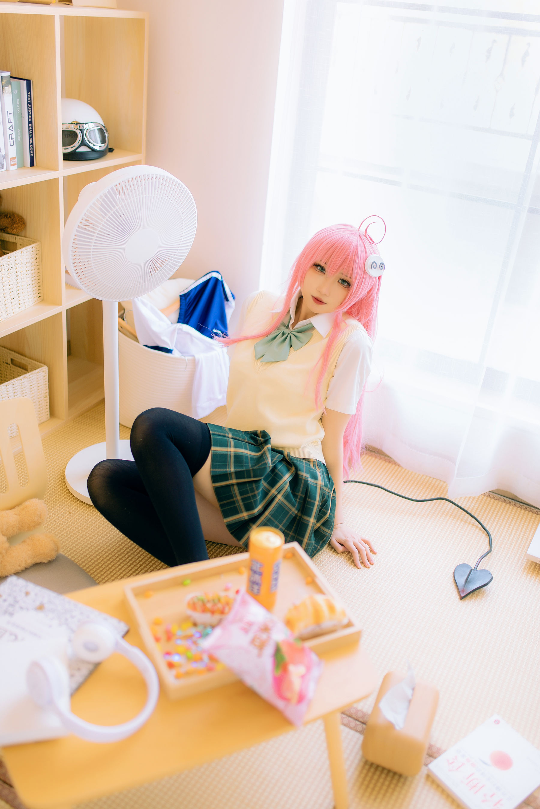 瓦斯塔亚小龙虾 – 校服 [17P] 插图1