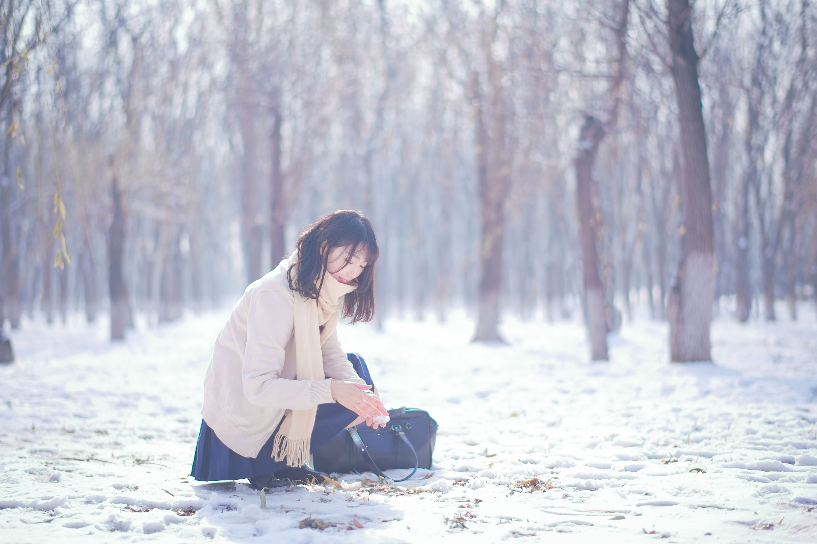 周叽是可爱兔兔 – 雪景JK [15P] 插图1