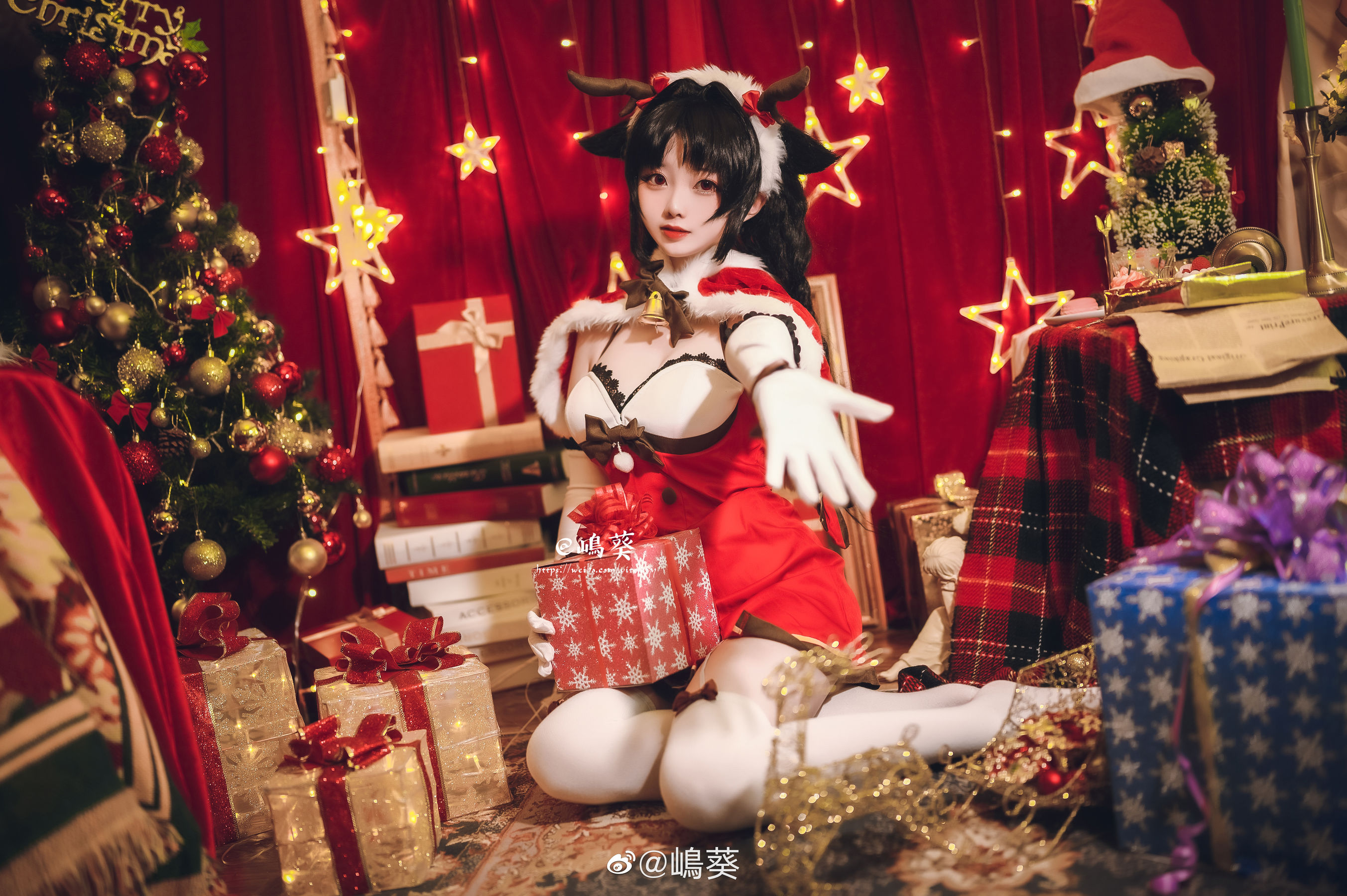 微博美女嶋葵 碧蓝航线 大潮 驯鹿与圣诞礼物 [12P] 插图1