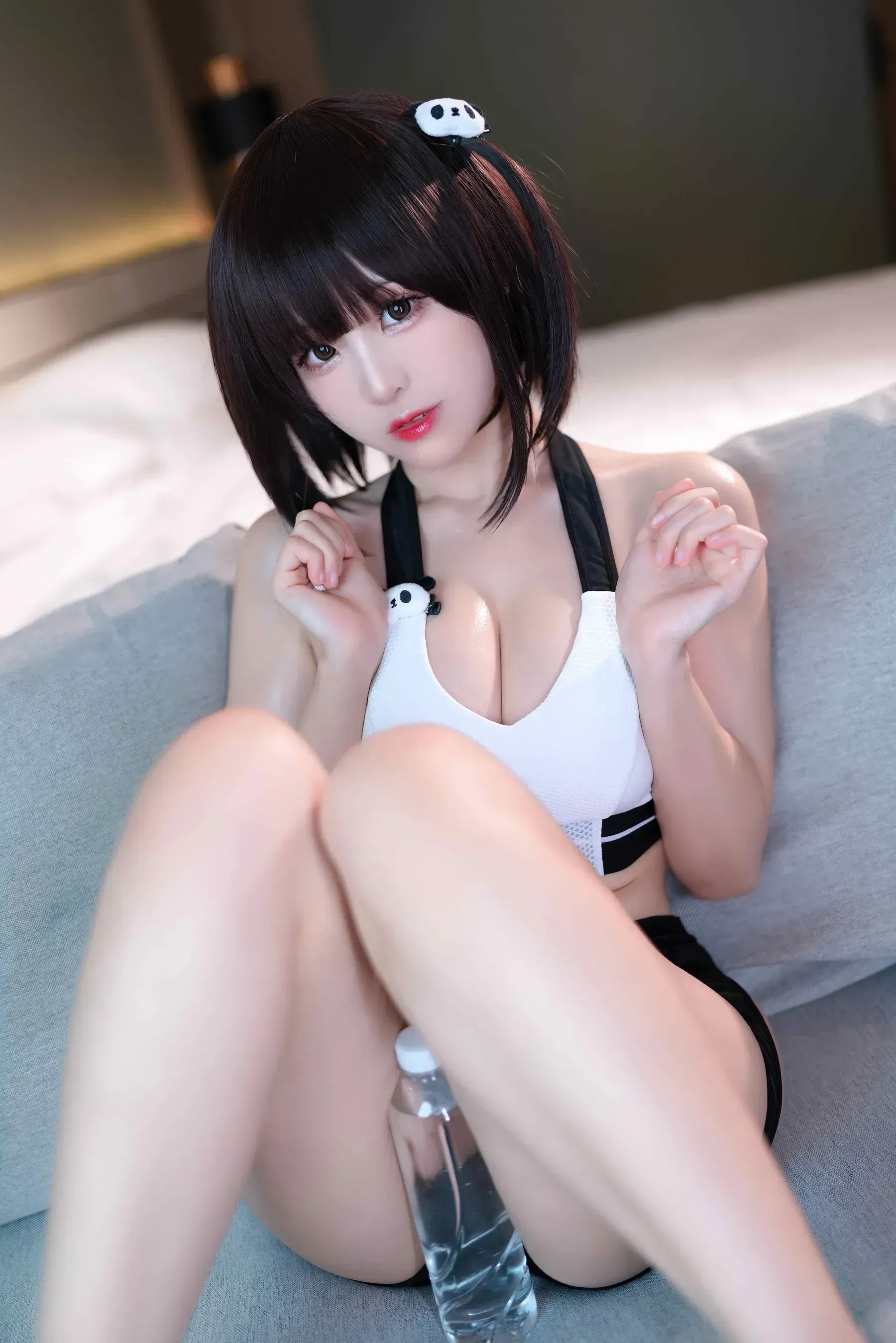 miko酱ww – 蛋白大熊猫 [20P] 插图1