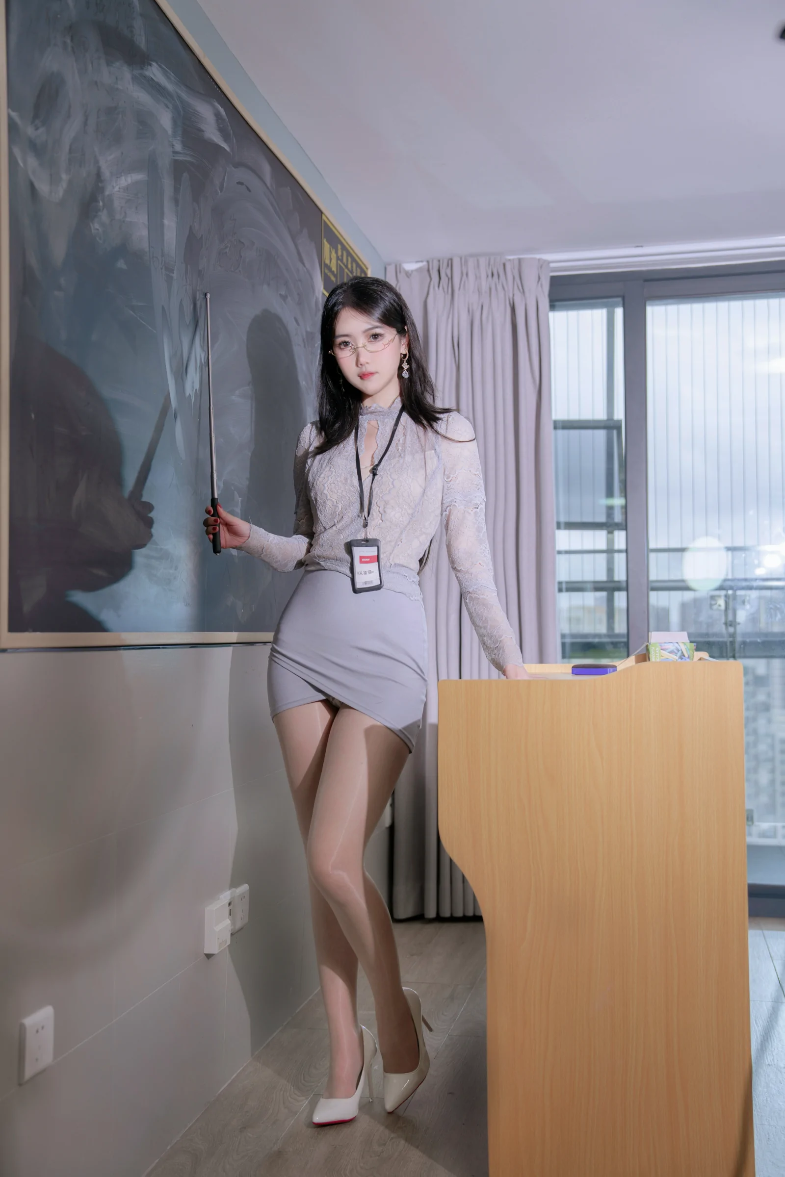 不呆猫 – 亮丝纯欲教师 [59P] 插图1