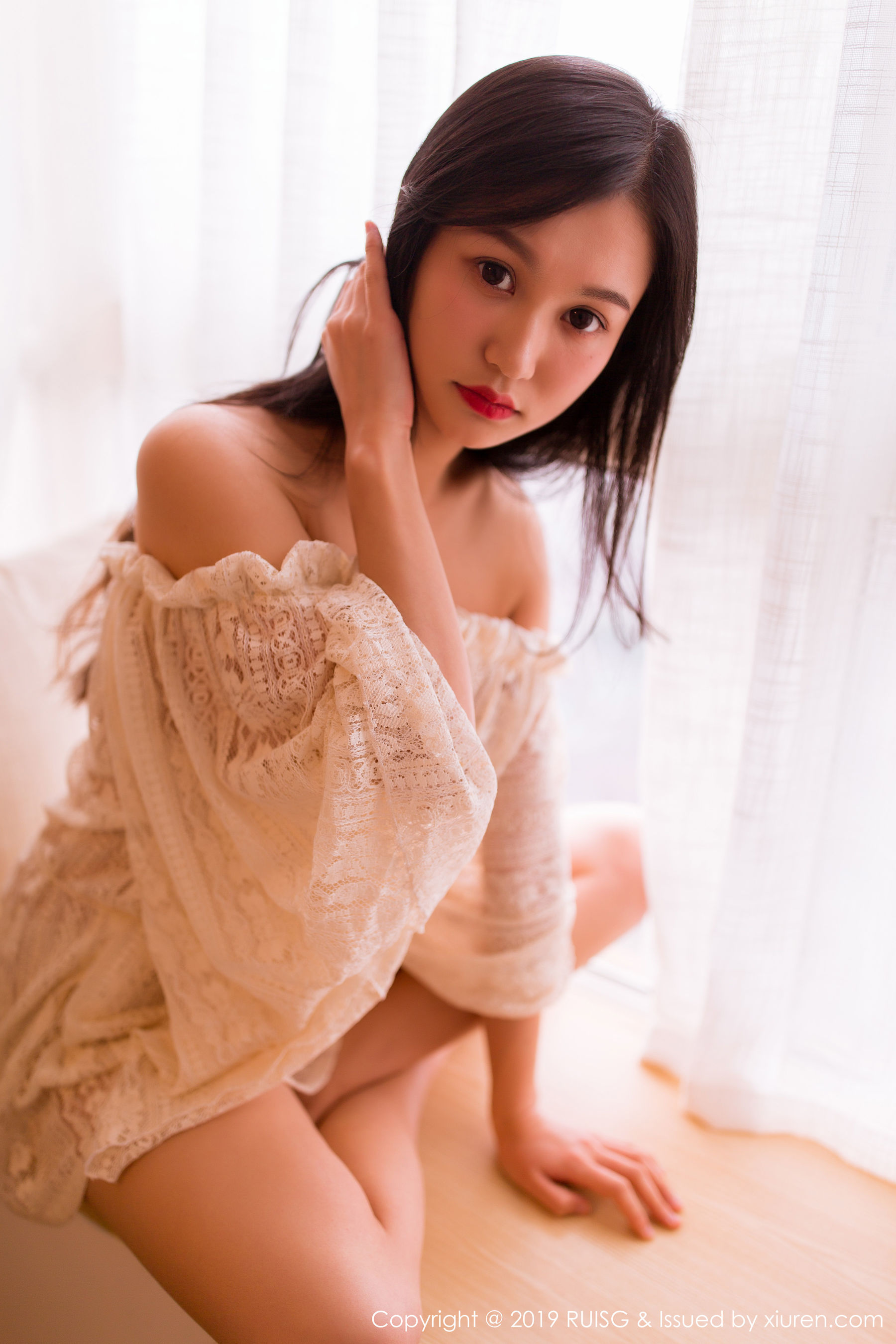 瑞丝馆RUISG Vol.066 深紫Julie [39P] 插图4