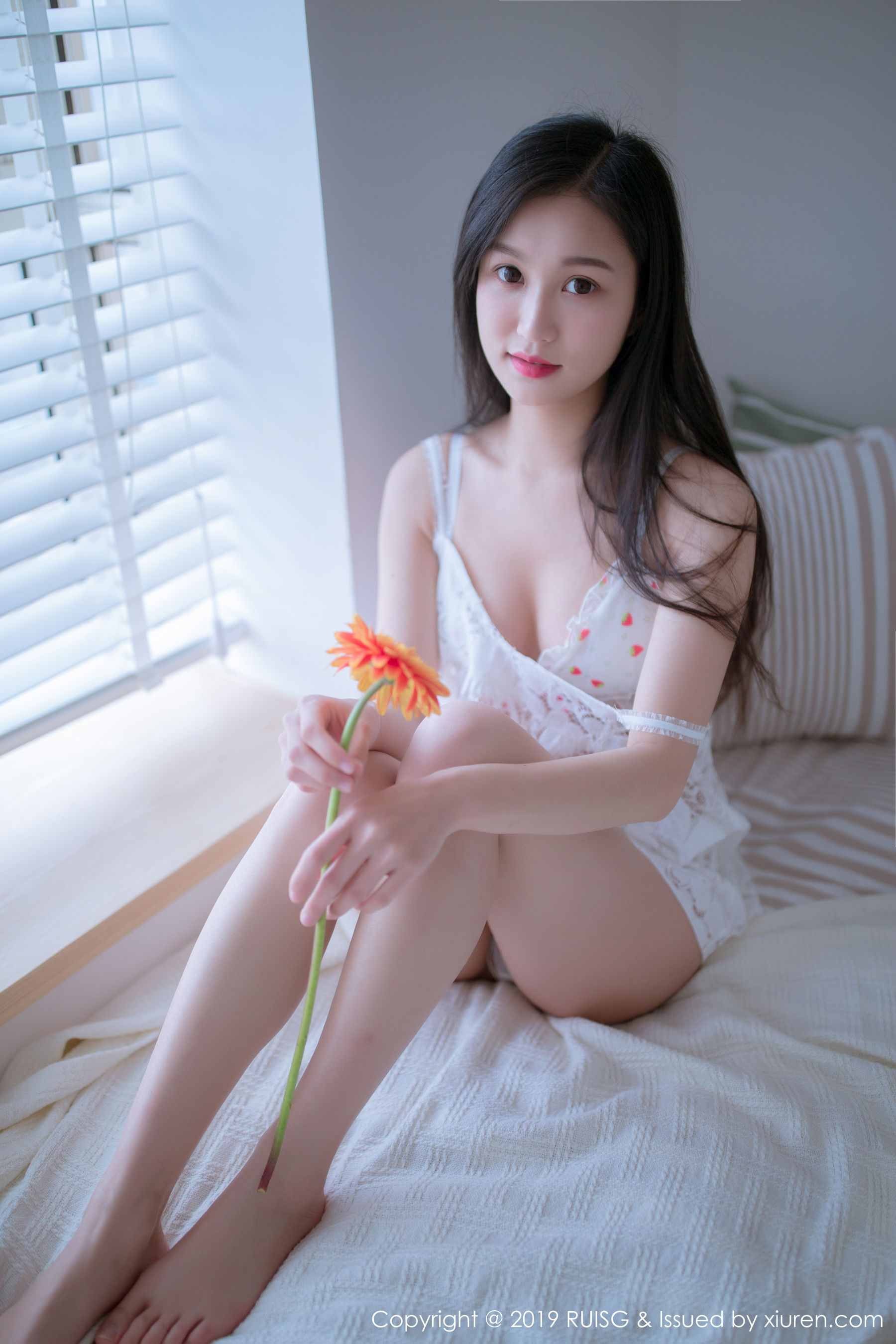 瑞丝馆RUISG Vol.068 深紫Julie [47P] 插图1