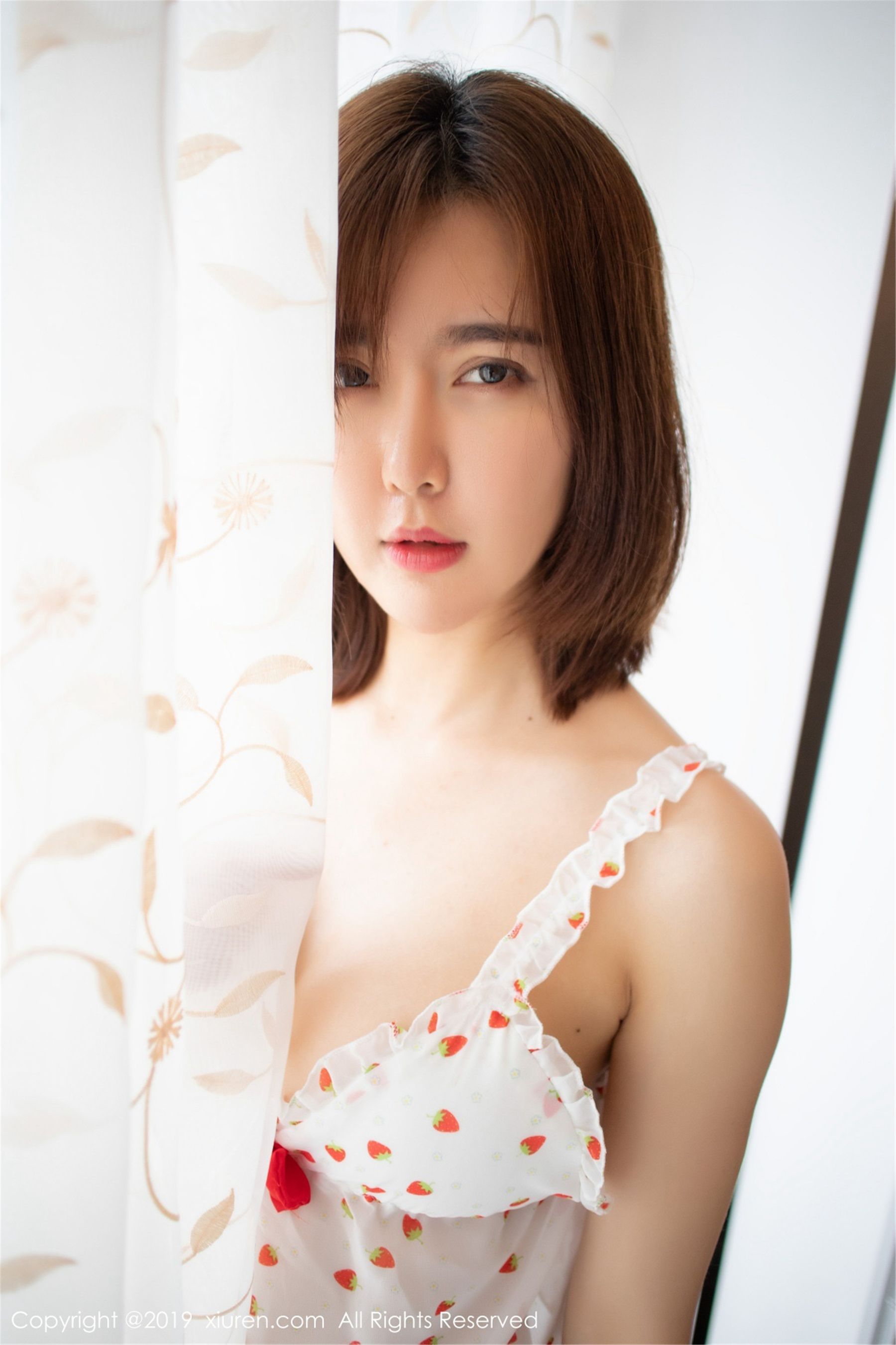 XiuRen 秀人网 No.1471 Yomi悠蜜 插图4