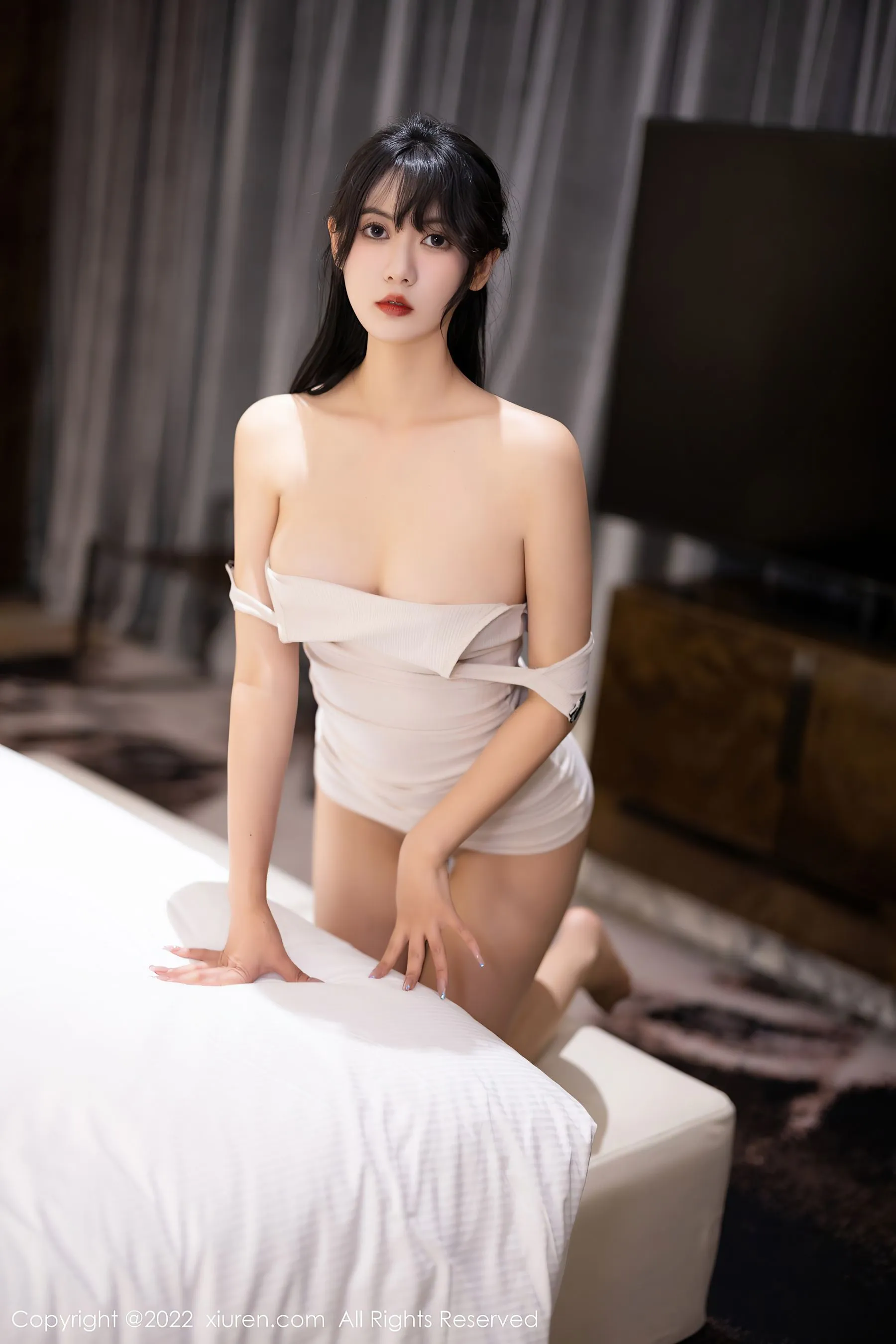 秀人网 No.6043 林子遥 丝袜美腿 插图1