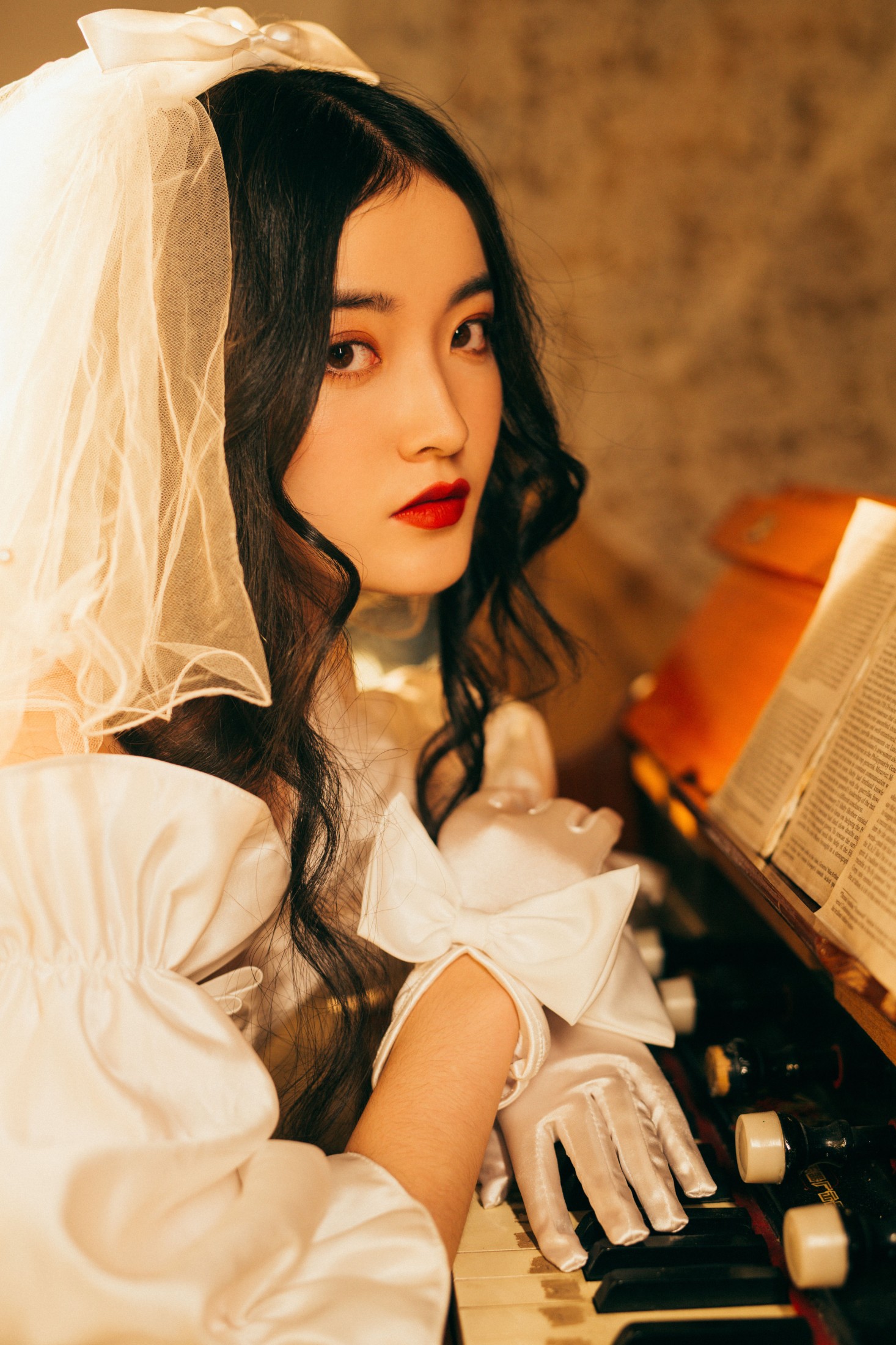 玲兰 – 《一个人的婚纱》[22P] 插图3