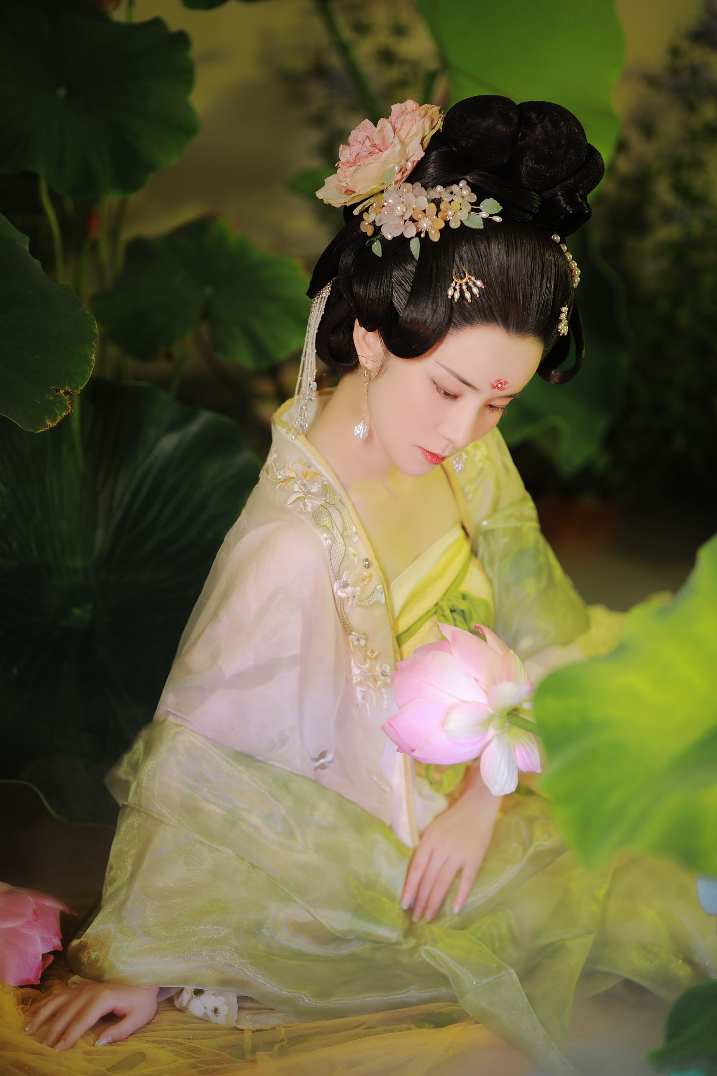 也清秋 – 《云想衣裳花想容》[32P] 插图5