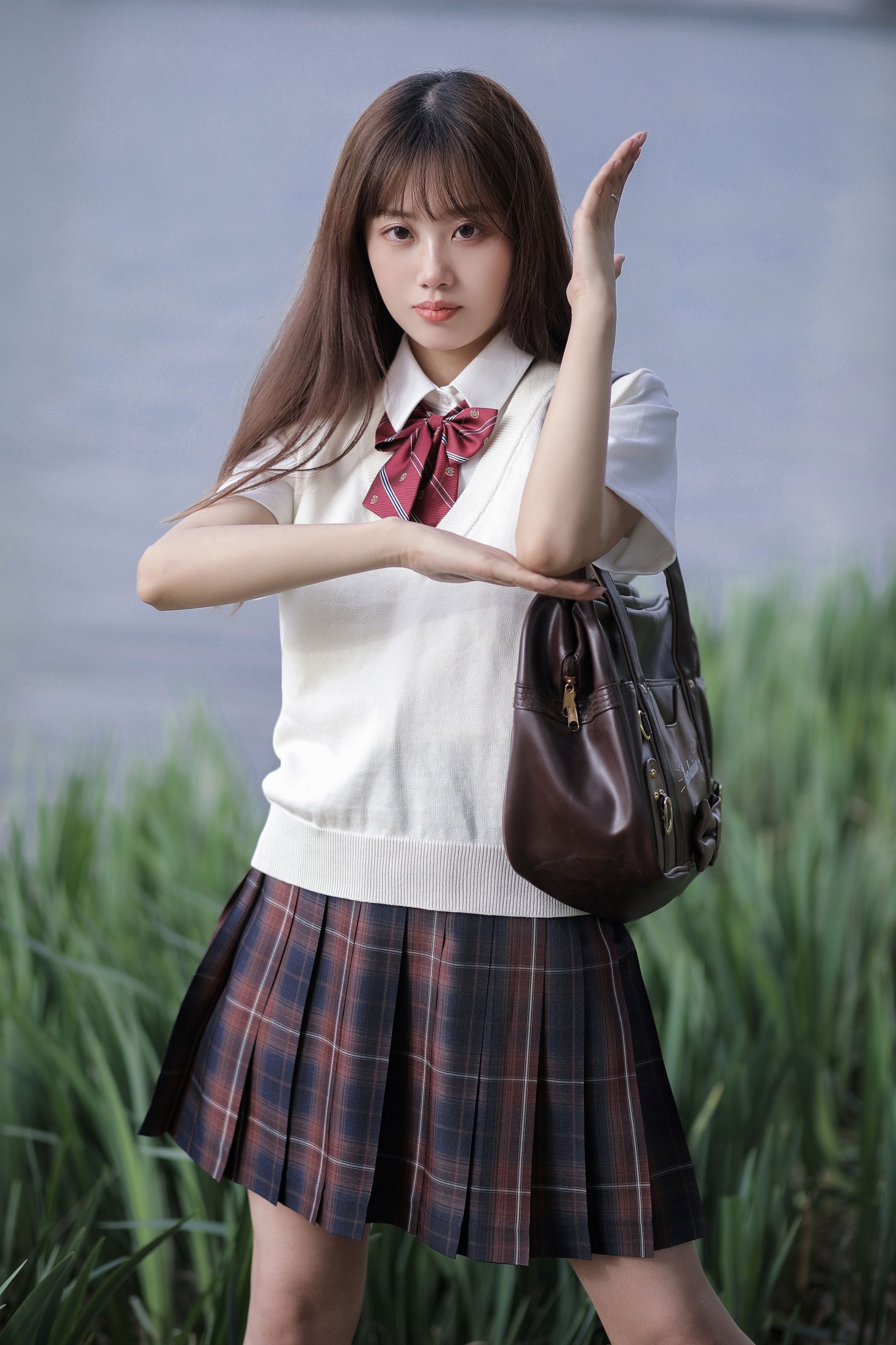 早早 – 《早春里的她》[15P] 插图1