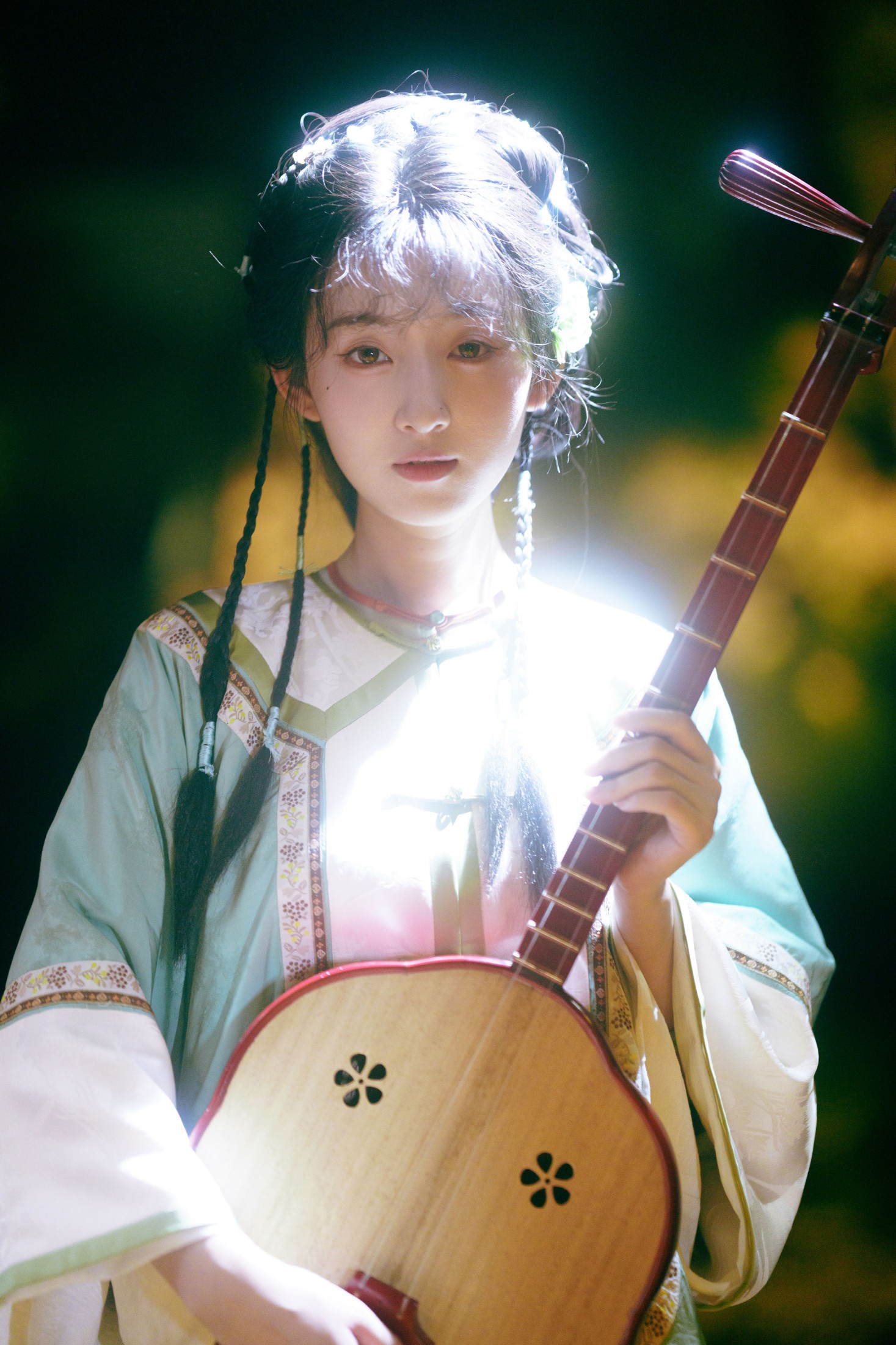一只梳子君 – 《误入眉眼，可叹惊鸿》[13P] 插图1