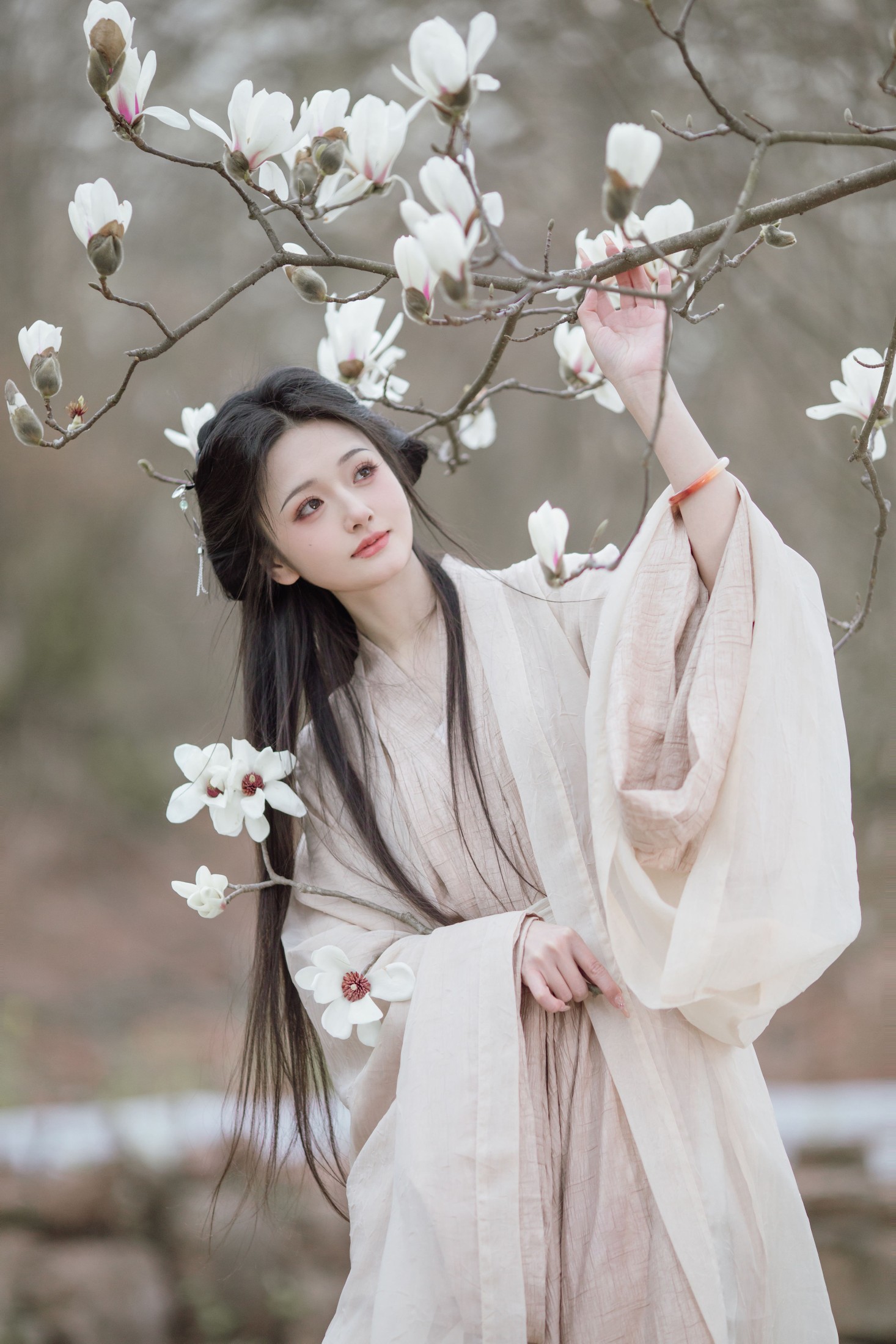 赤嫣在这里 – 《风动暗香浓》[13P] 插图1