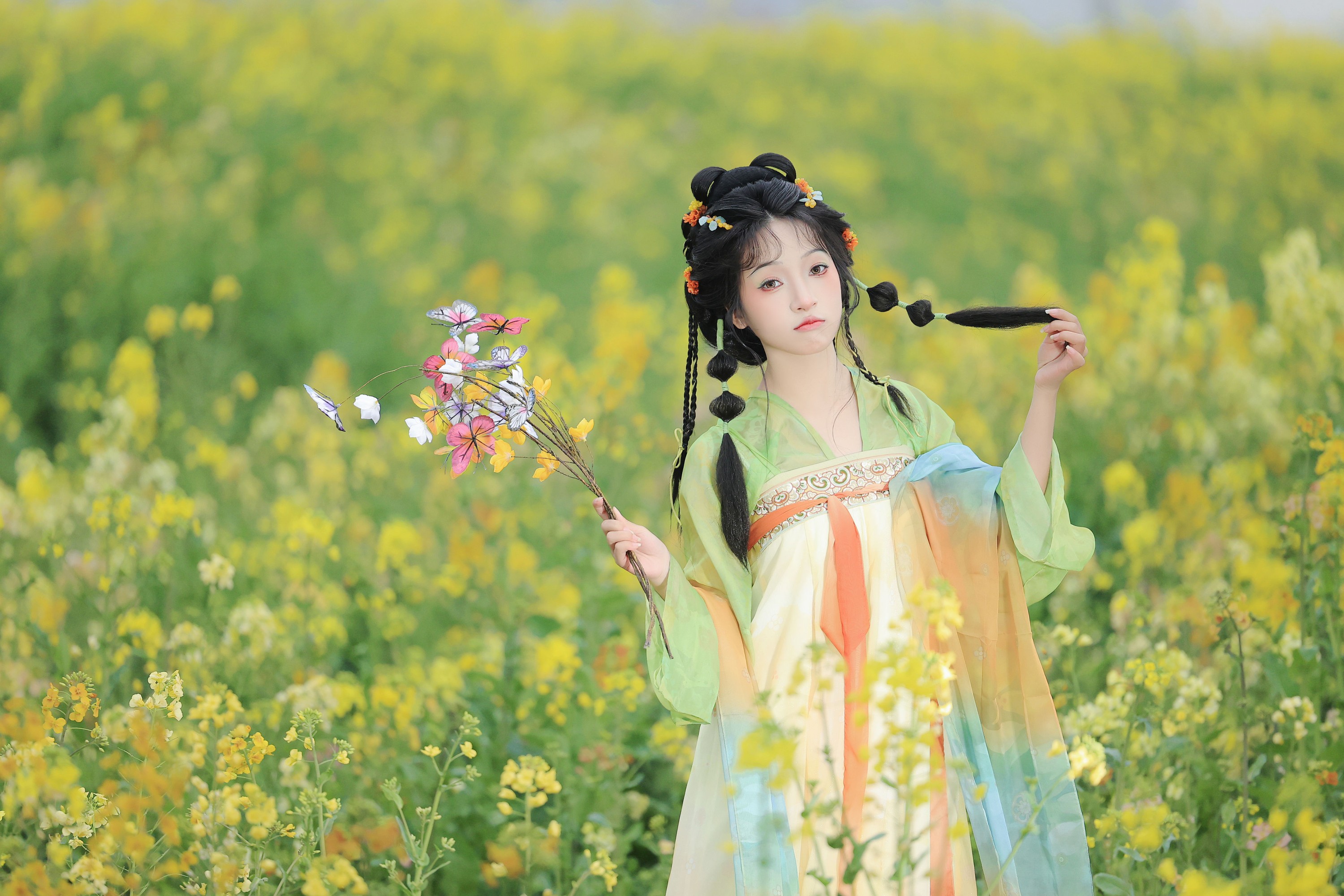君尹兰 – 《春日之约》[18P] 插图1