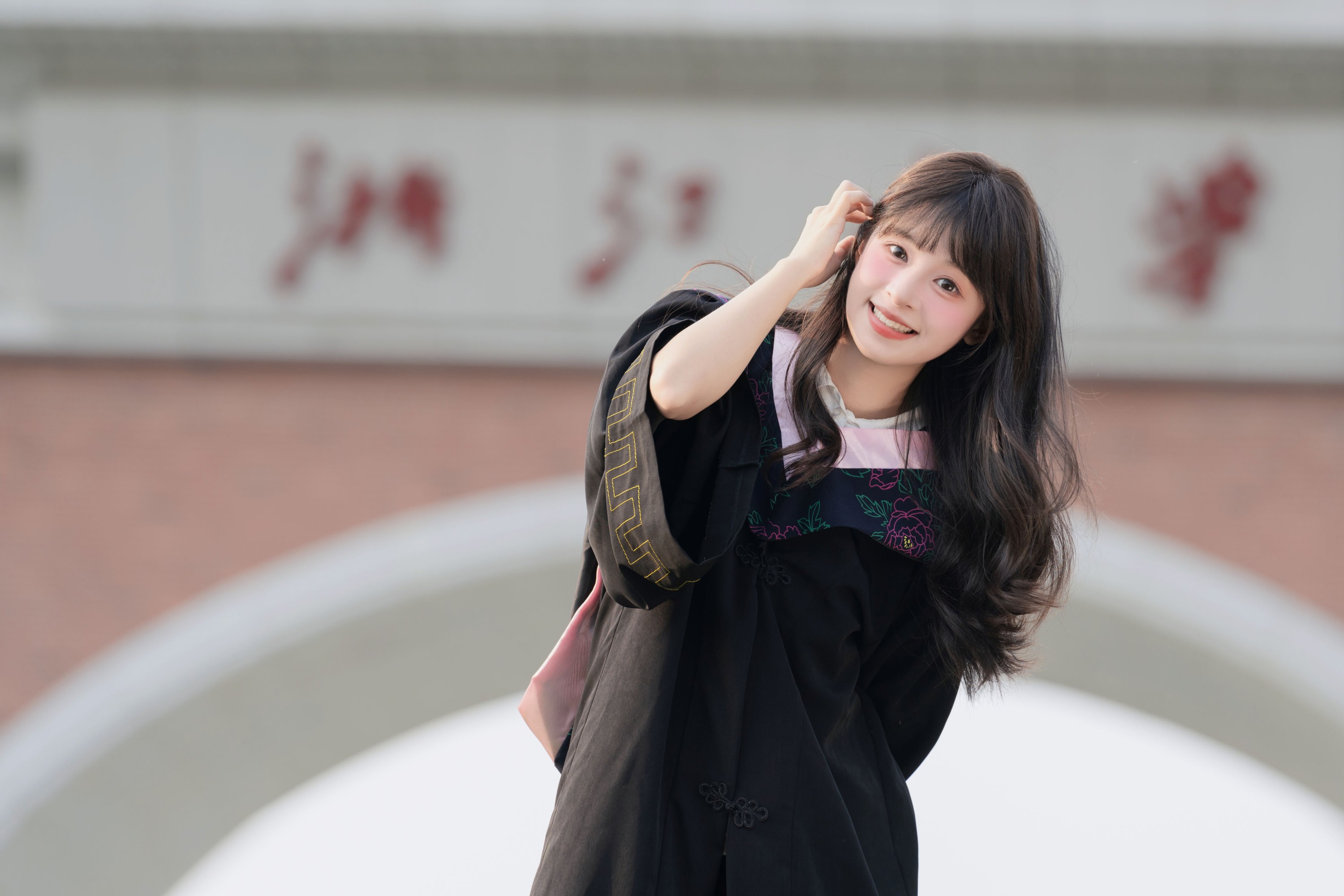 夏芋小年 – 《学士服》[18P] 插图1