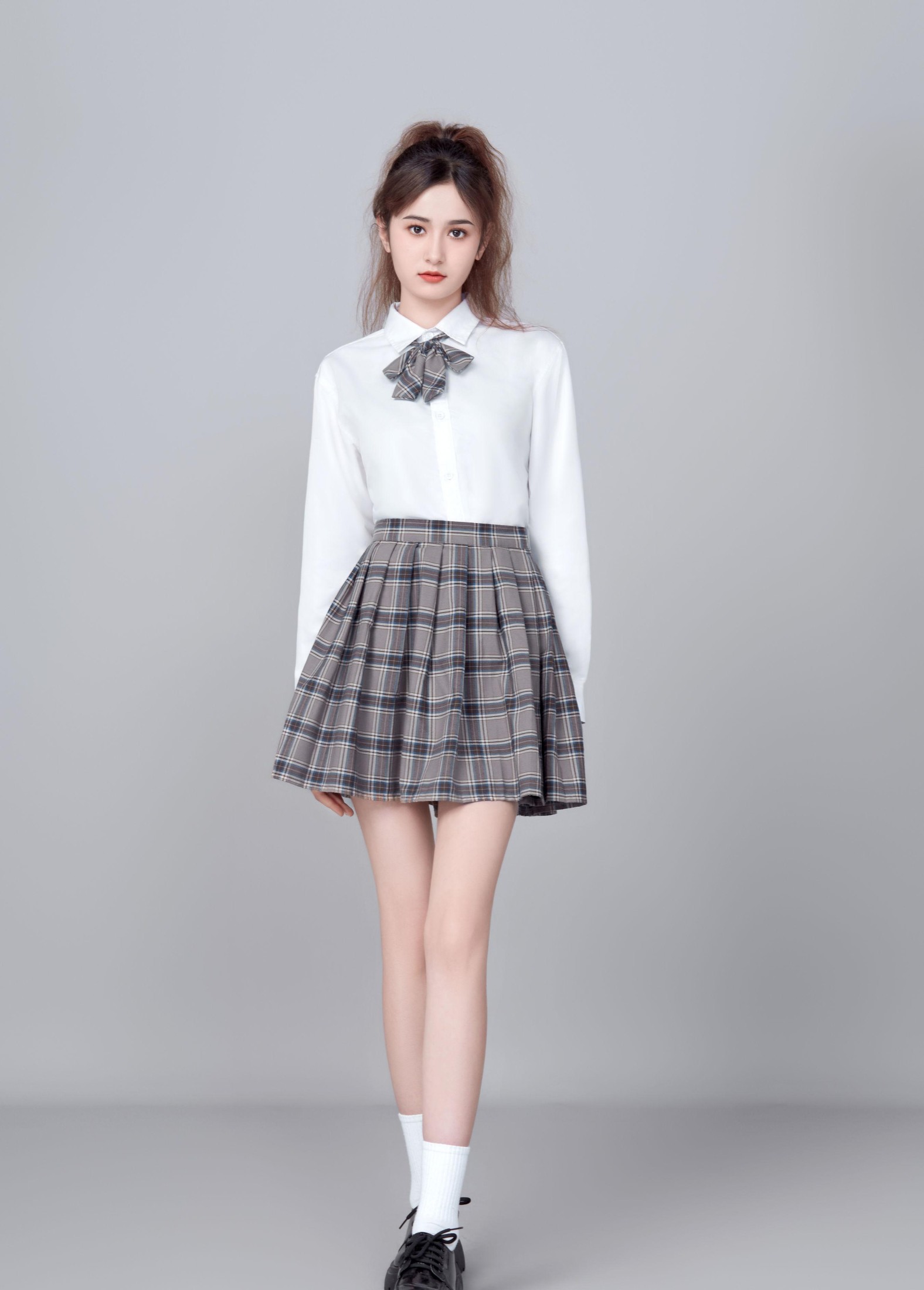 坎杜克 – 《白衫格裙：少女活力映像》[14P] 插图1