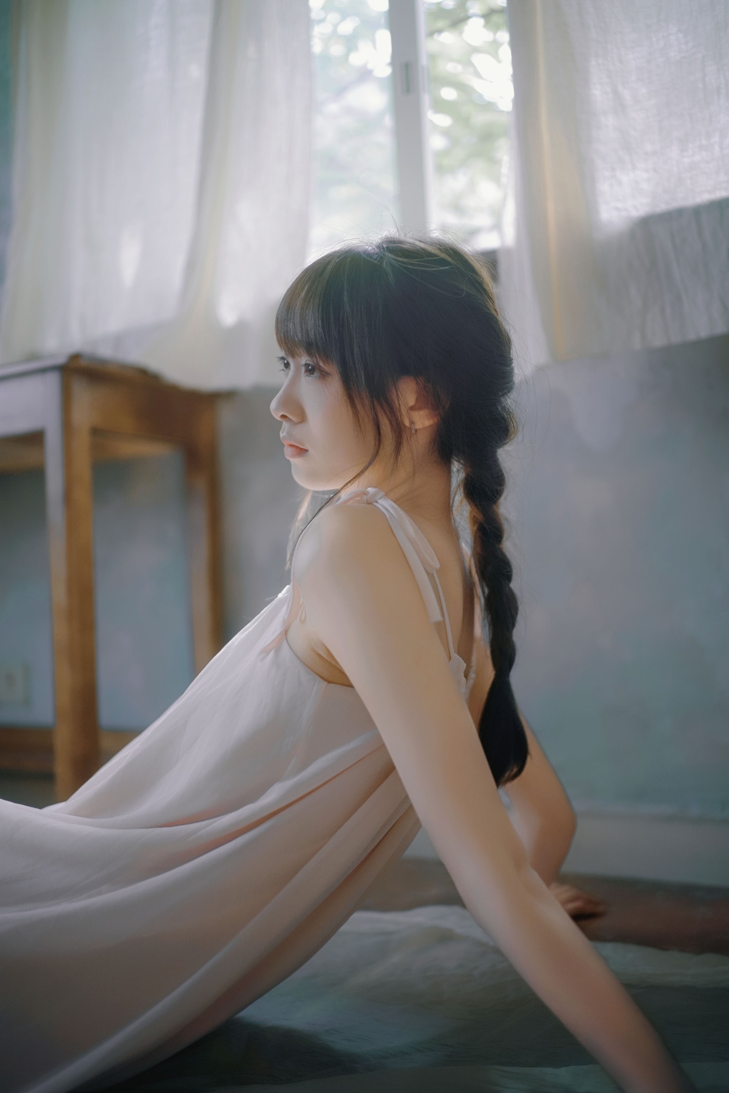 看不清小桂 – 《粉裙少女，海韵柔光》[41P] 插图1