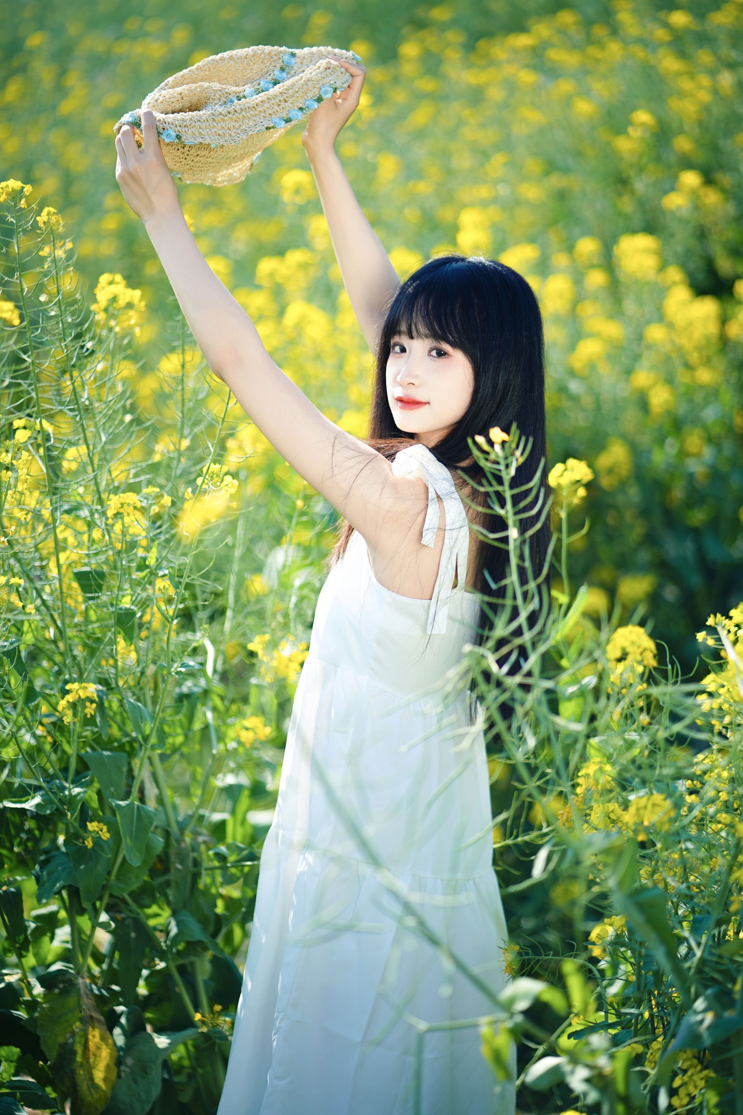 春娇娇 – 《油菜花》[14P] 插图1