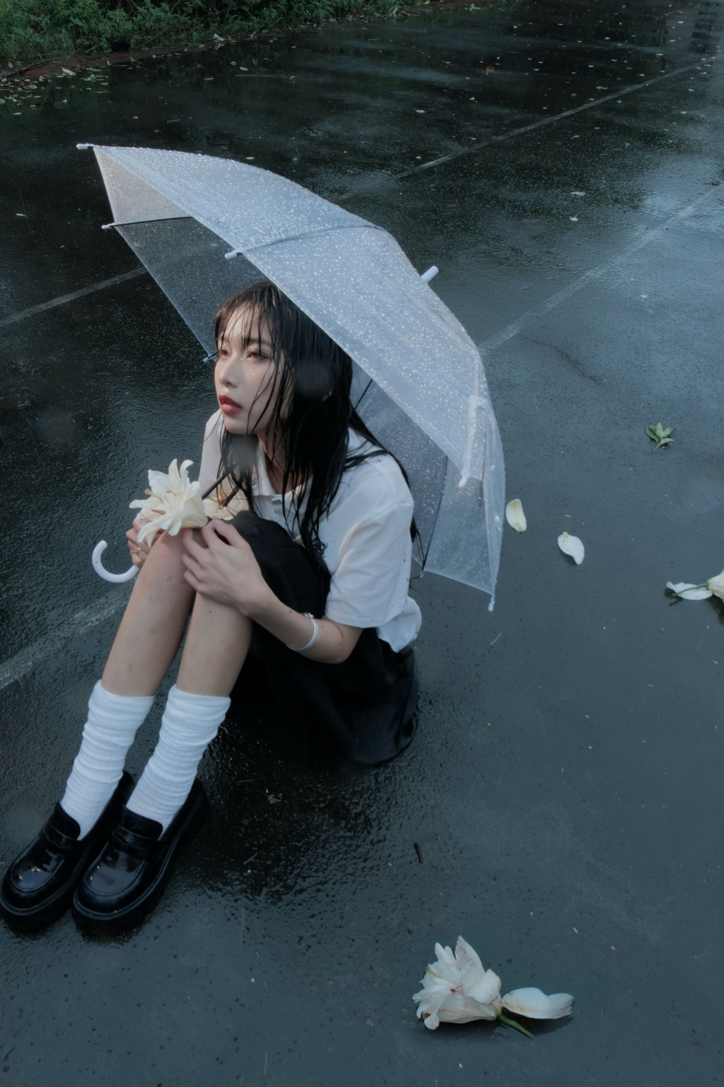 西一奥 – 《暴雨冲洗着我的灵魂底片》[14P] 插图1