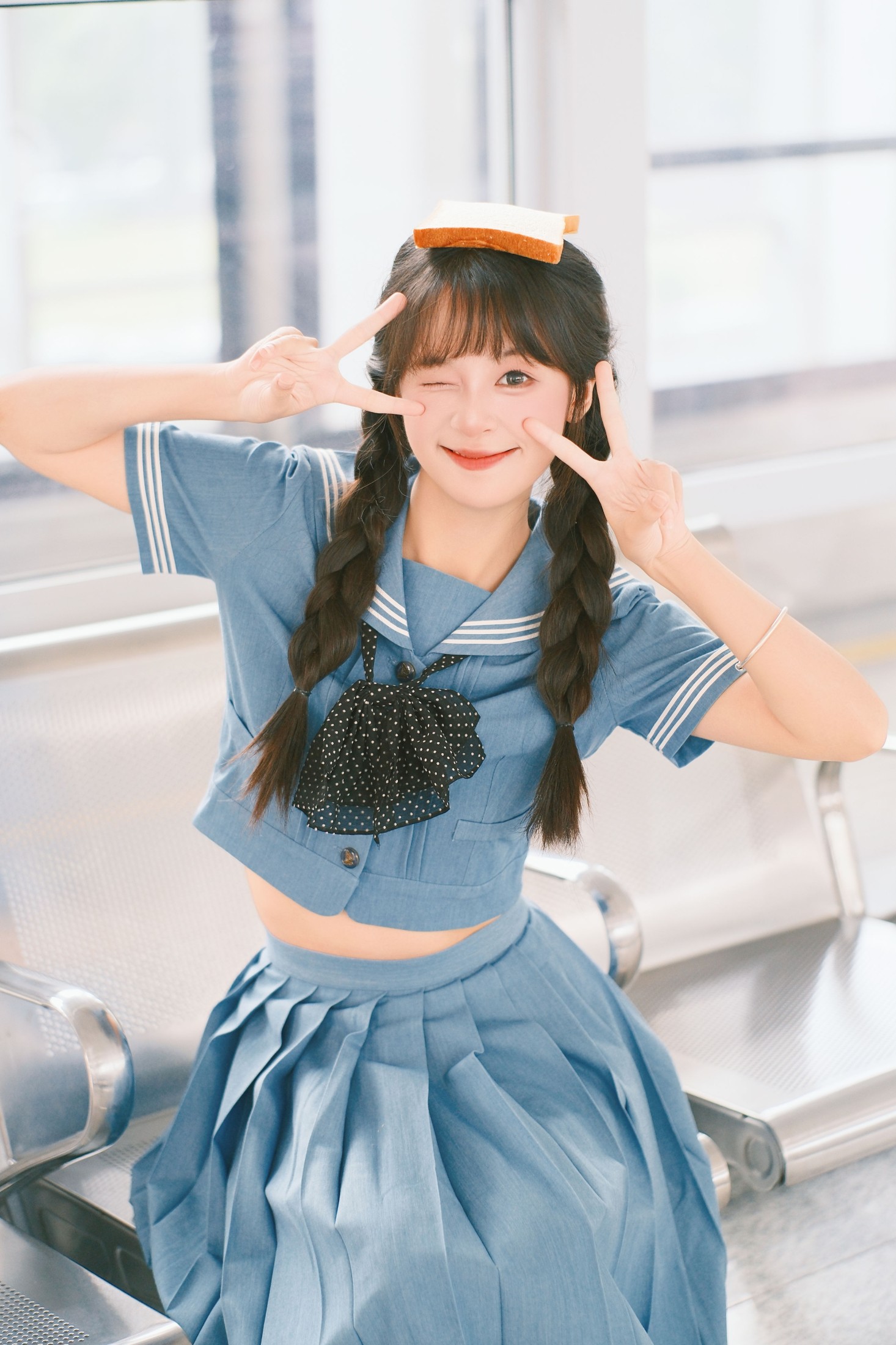 夏芋小年 – 《蓝色系jk》[19P] 插图1