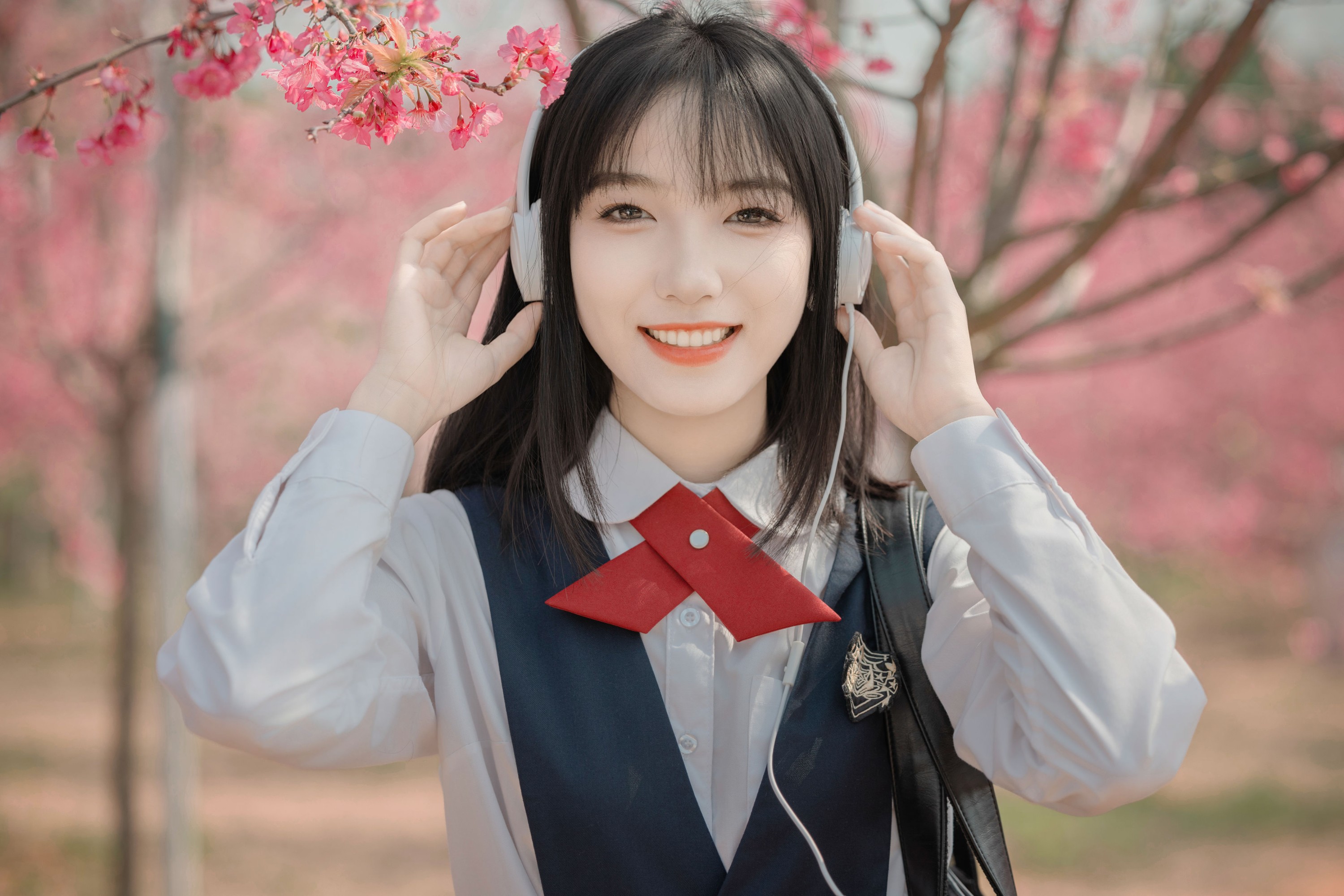 简小橙 – 《樱花树下》[27P] 插图1