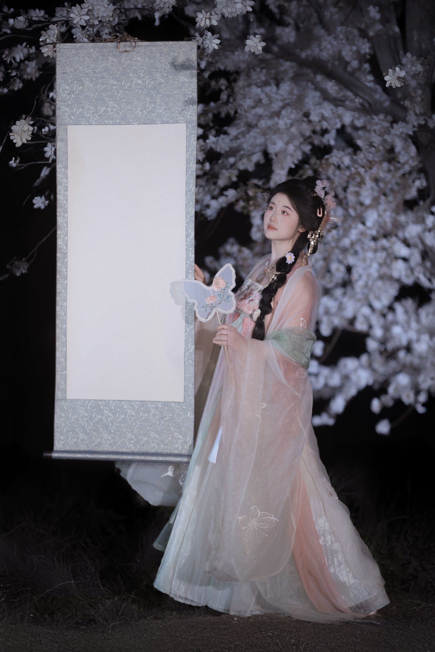 静若初夏 – 《春夜赏樱》[37P] 插图1
