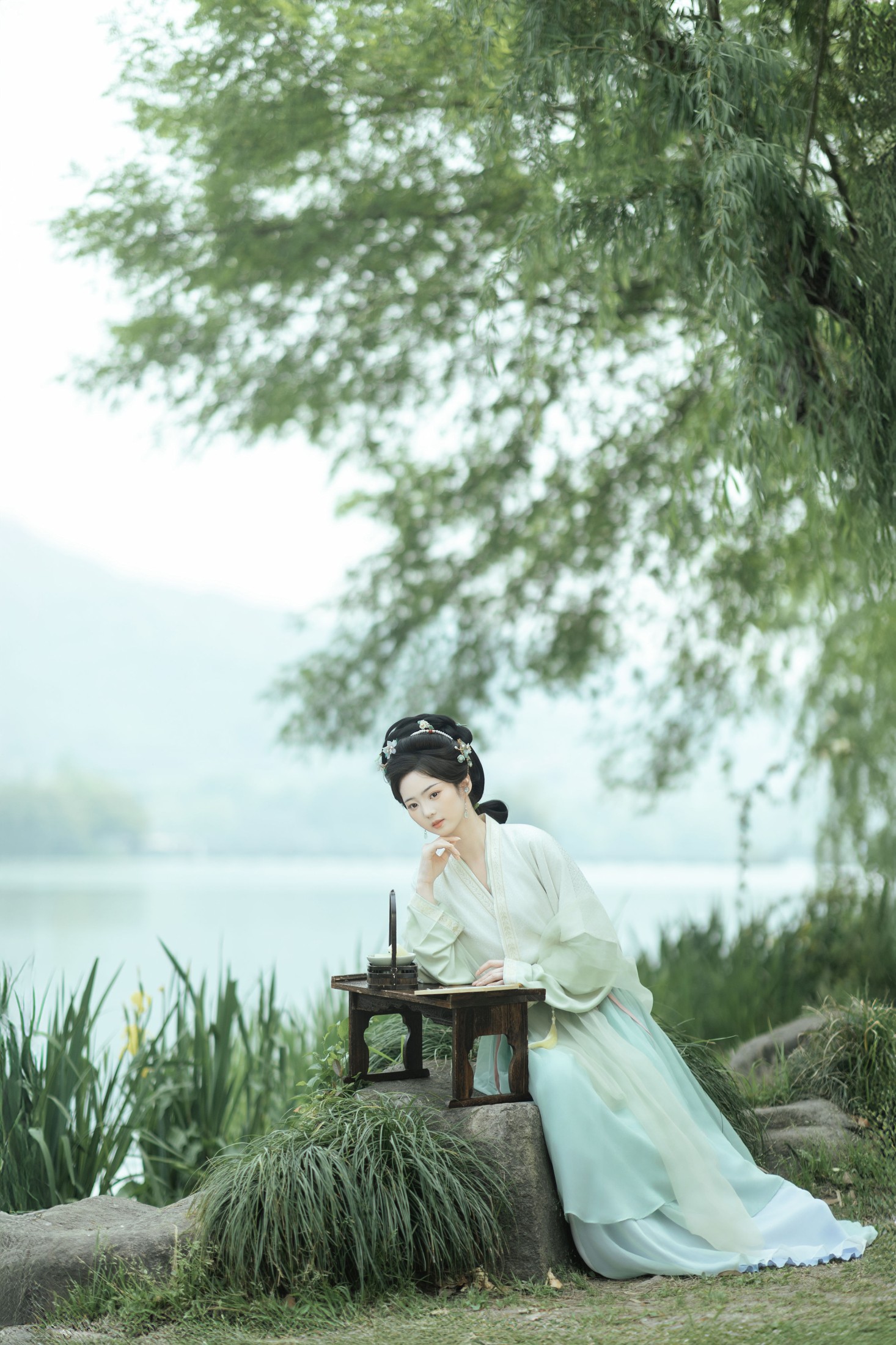 顾小满 – 《担花人》[47P] 插图1