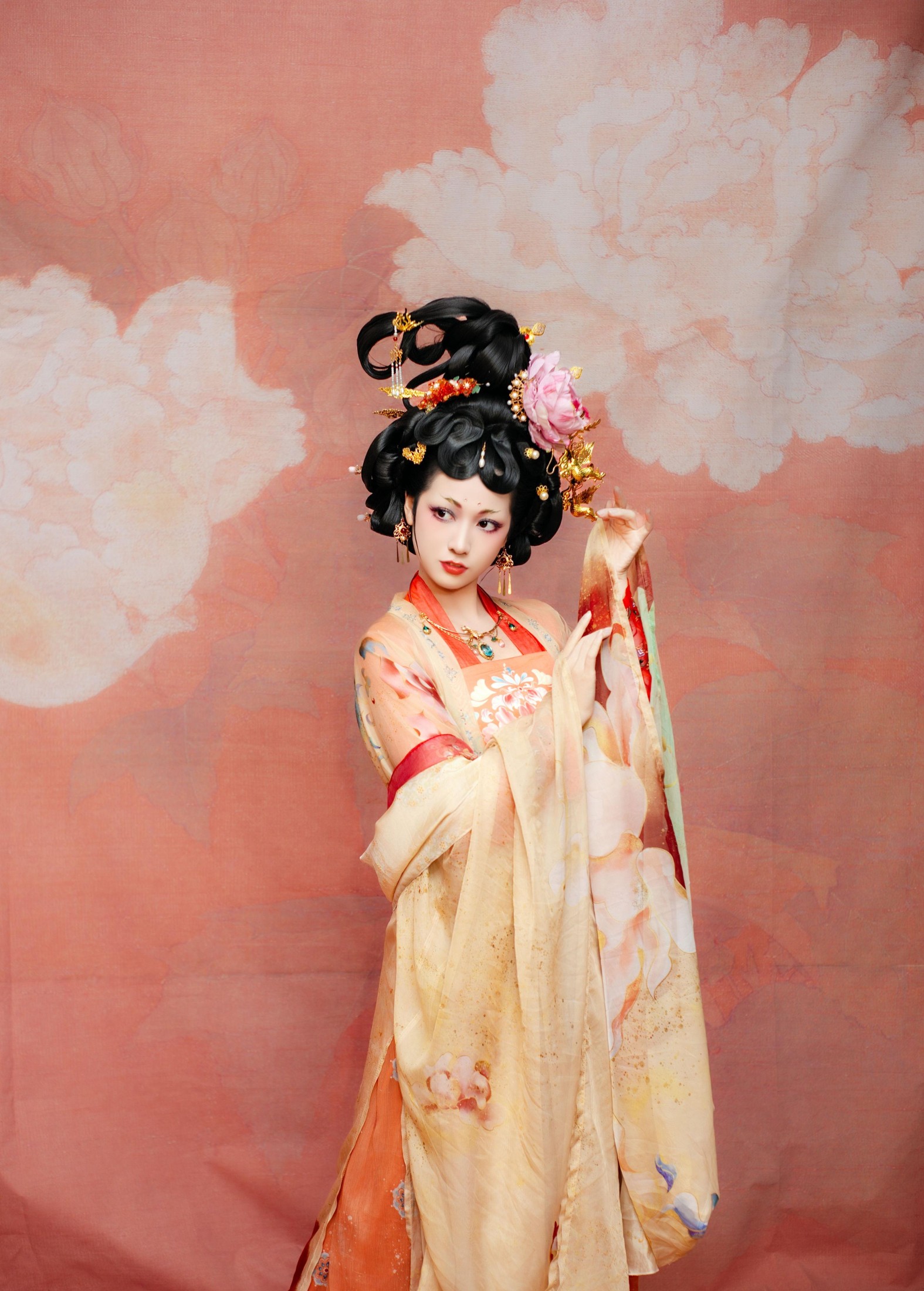 李晓欣 – 《云想花容》[18P] 插图1