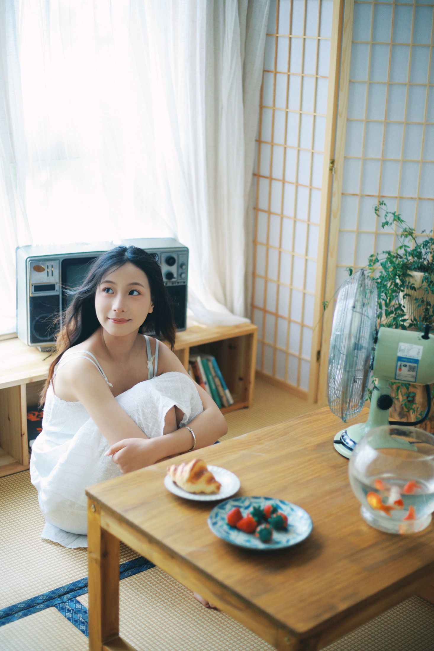 小u – 《夏天的风吹过她的发丝》[47P] 插图1