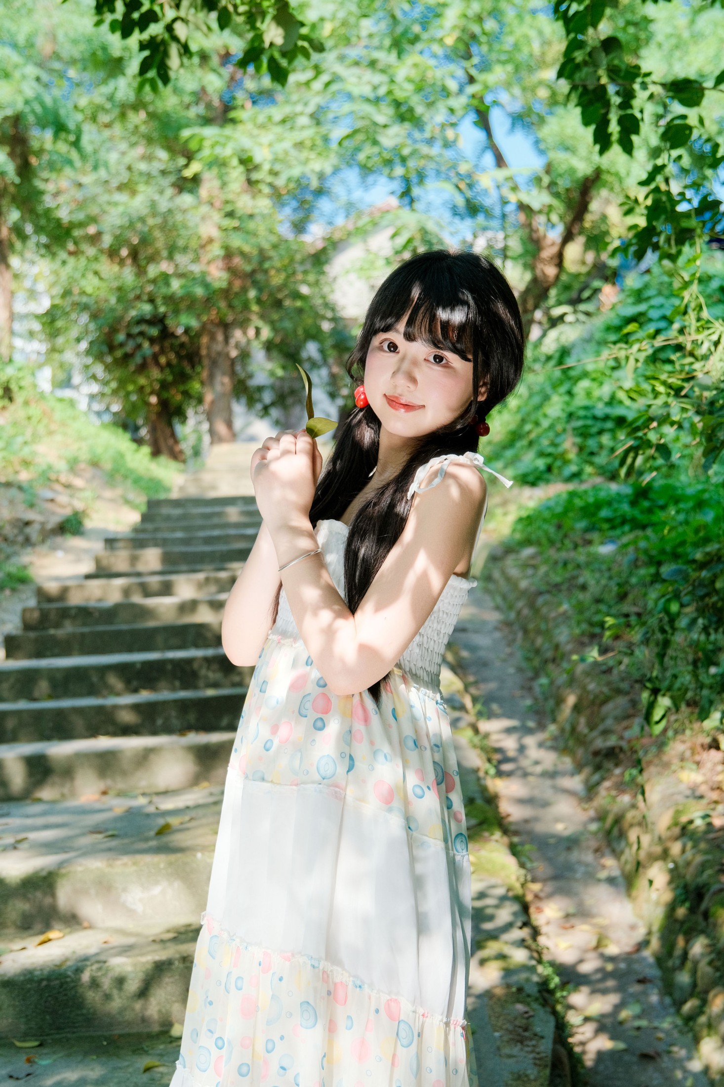 小梨花儿 – 《绿色夏日》[26P] 插图1