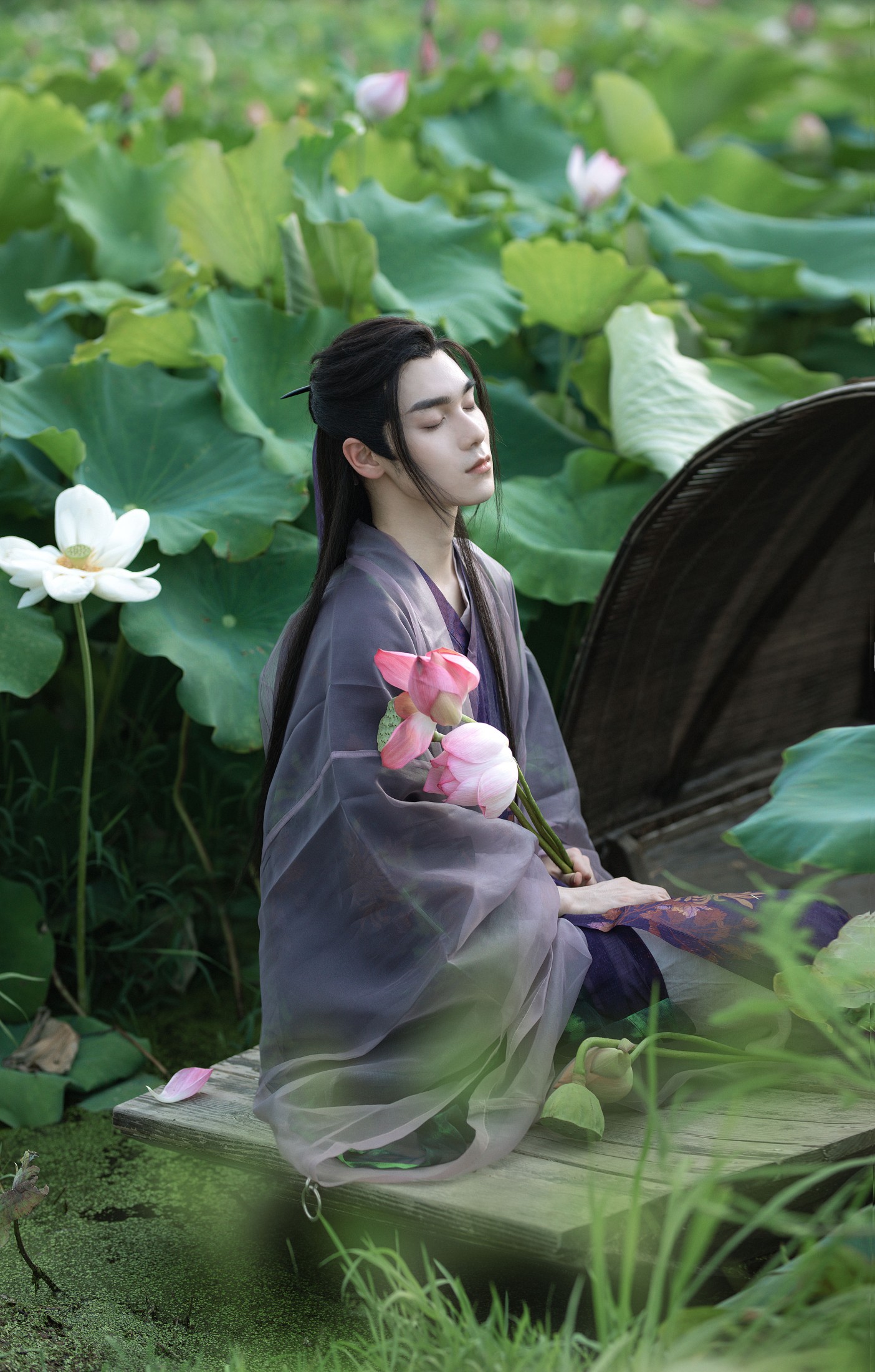 奈何Ne – 《满身明月看荷花》[13P] 插图1