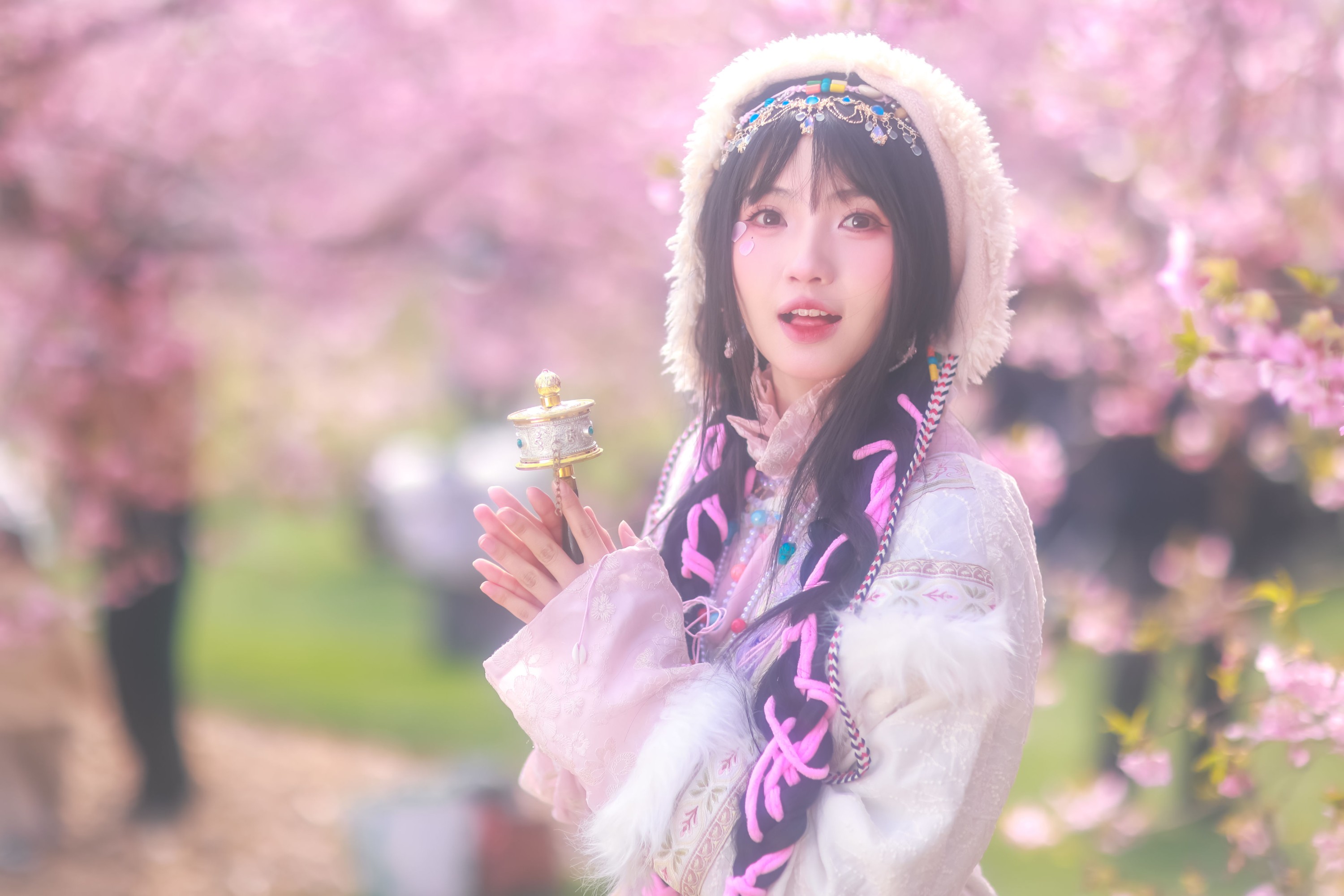 敢小姐 – 《藏族少女の樱海》[26P] 插图1