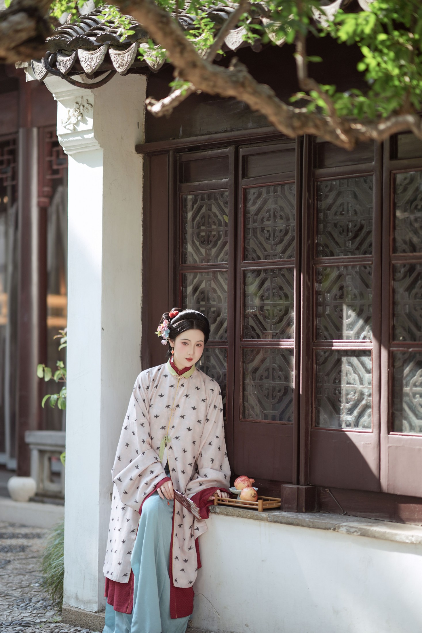 我是金儿呀 – 《榴花开欲然》[22P] 插图1