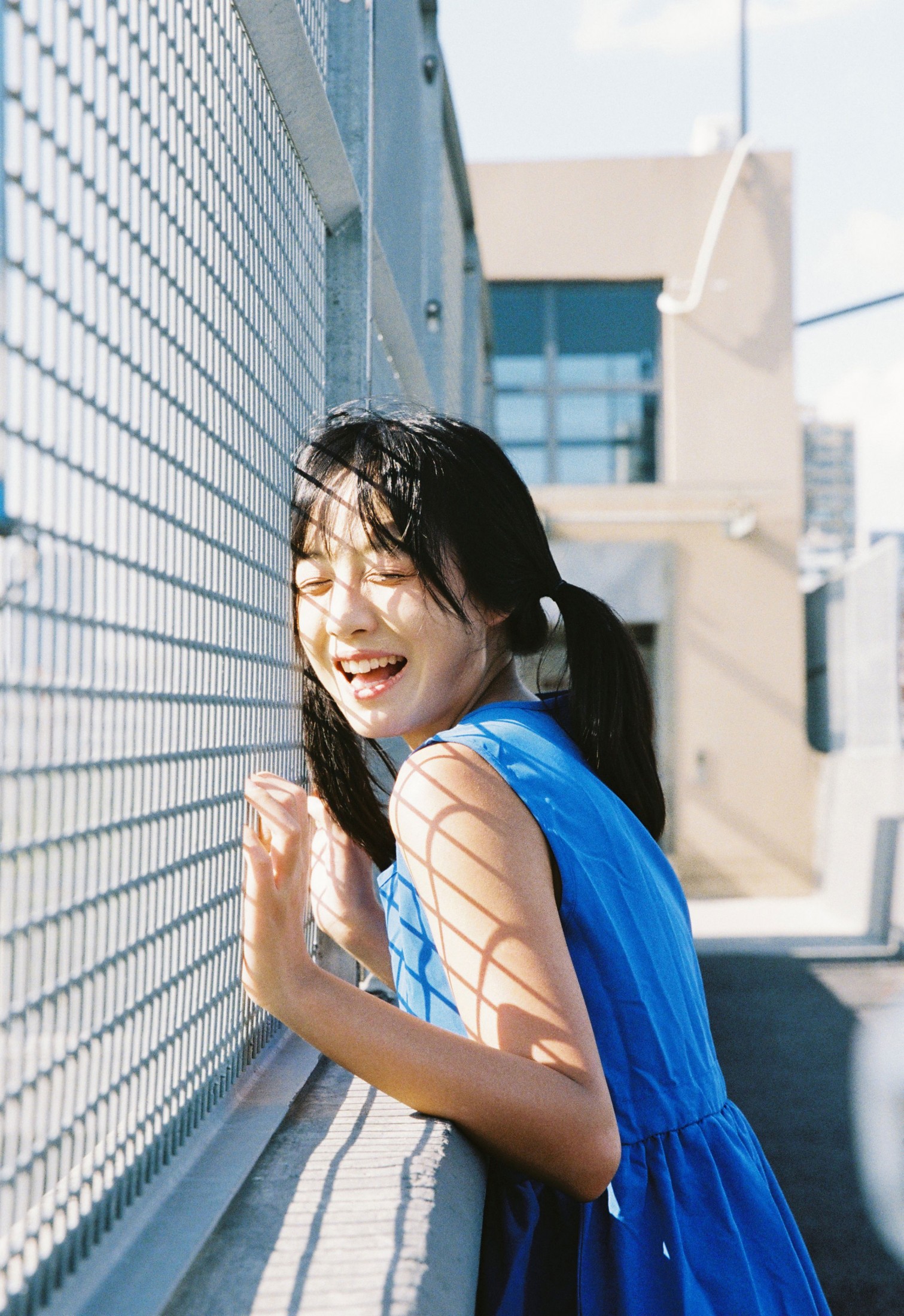 各各答 – 《夏日蓝色少女》[13P] 插图1