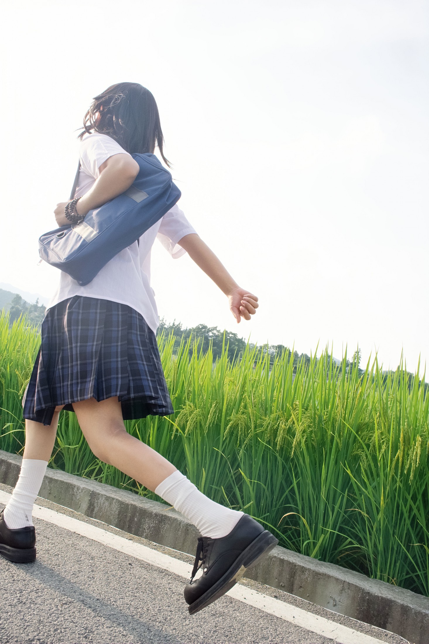西元 – 《莉莉周的一天》[22P] 插图1