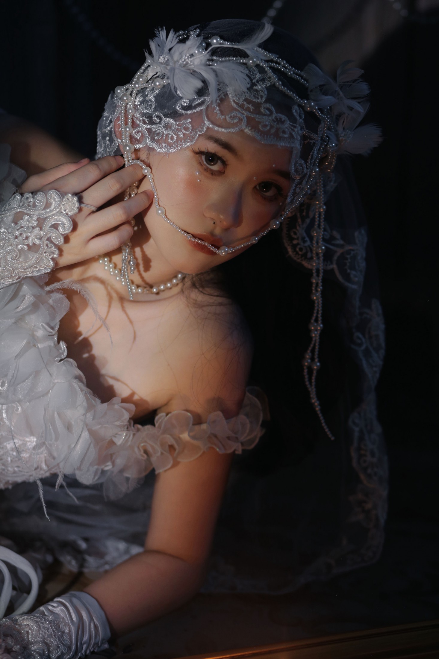  – 《于烛光中的新娘》[14P] 插图1