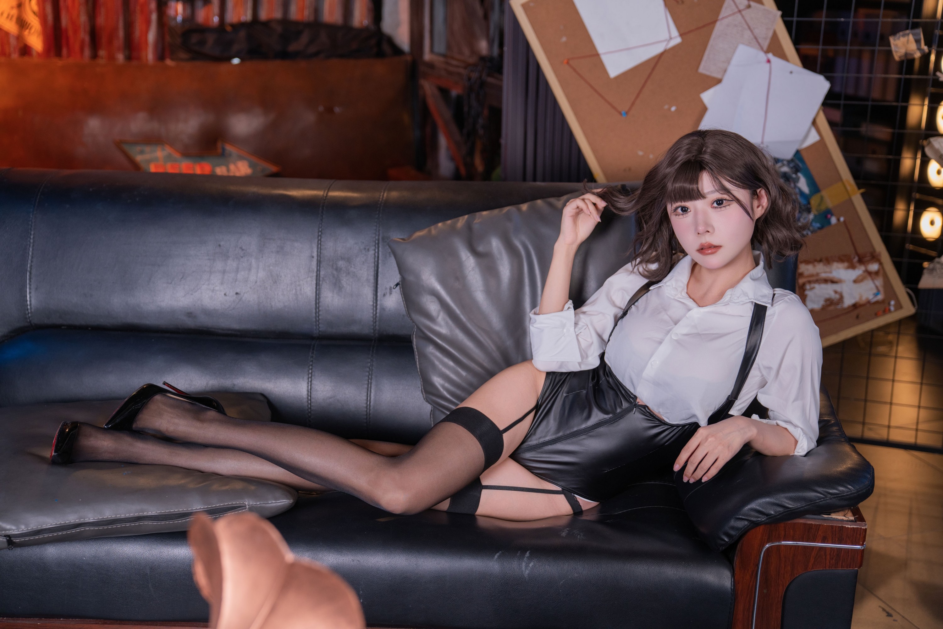 香草喵露露 – 《致命优雅》[46P] 插图1