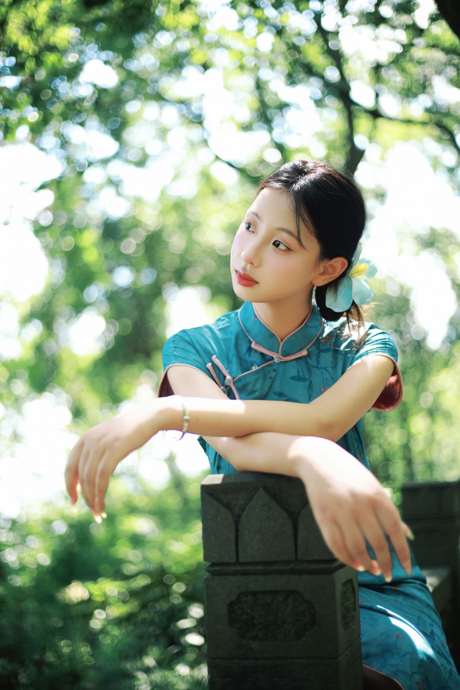 小u – 《六和塔下的旗袍绿色》[39P] 插图1