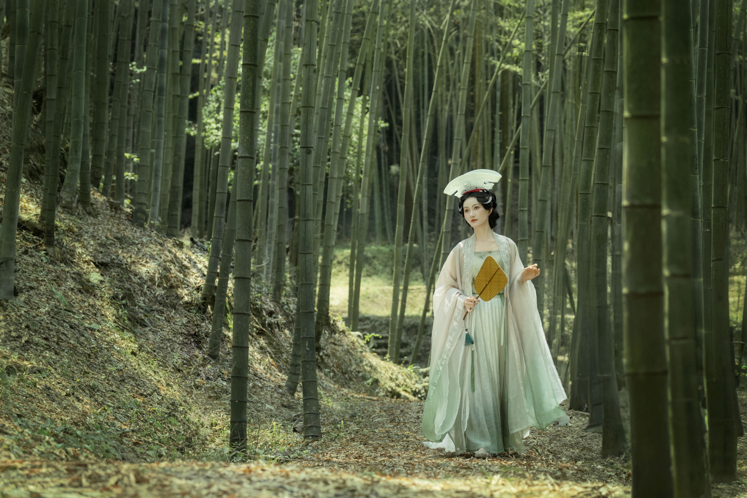 冰皮月亮蛋~ – 《北宋仕女·等肩冠》[9P] 插图1