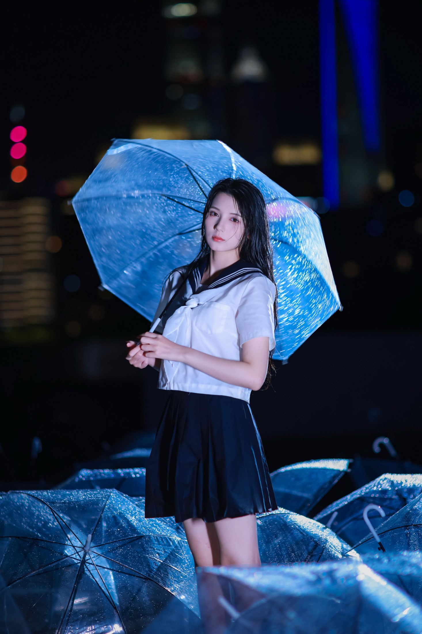 Enyyyn – 《雨落时，心跳是伞面的碎光 》[50P] 插图1